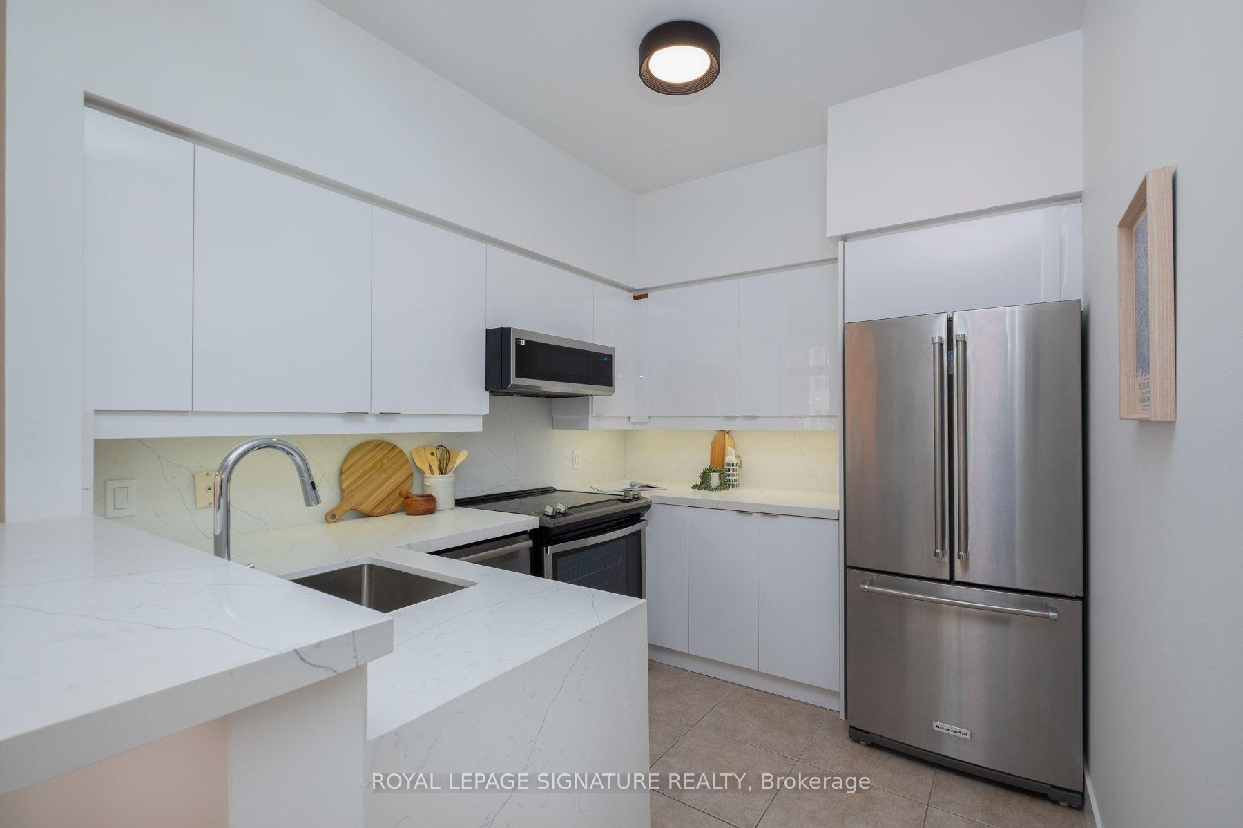 Photo 7 of Unit 308, 485 Rosewell Avenue, Toronto, Lawrence Park South — HOMEH
