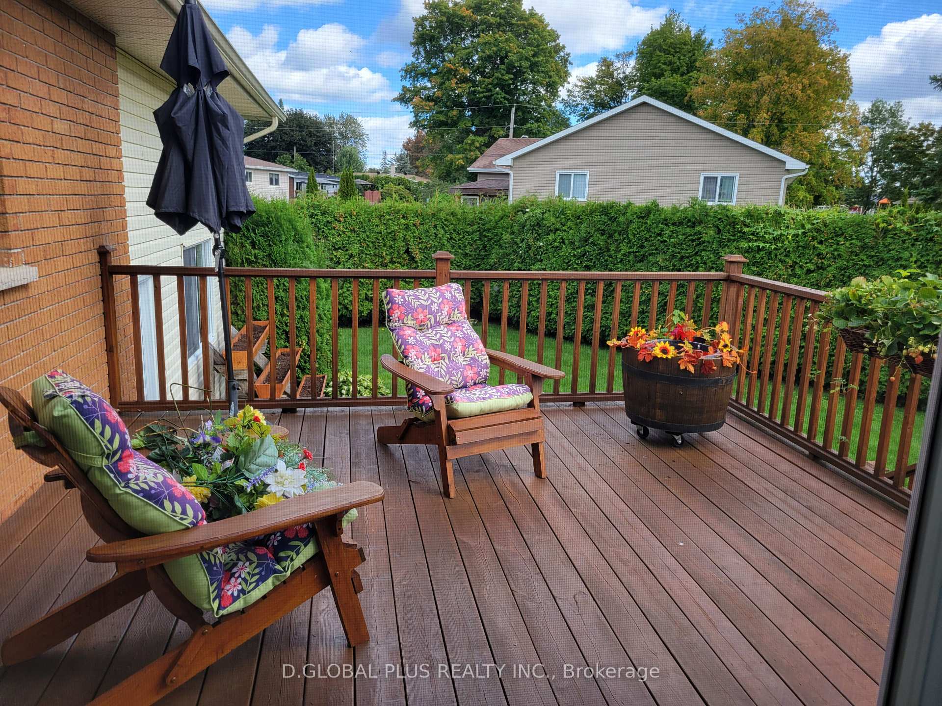 Photo 9 of 5 Ravenhurst Drive E, South Dundas, Morrisburg — HOMEH