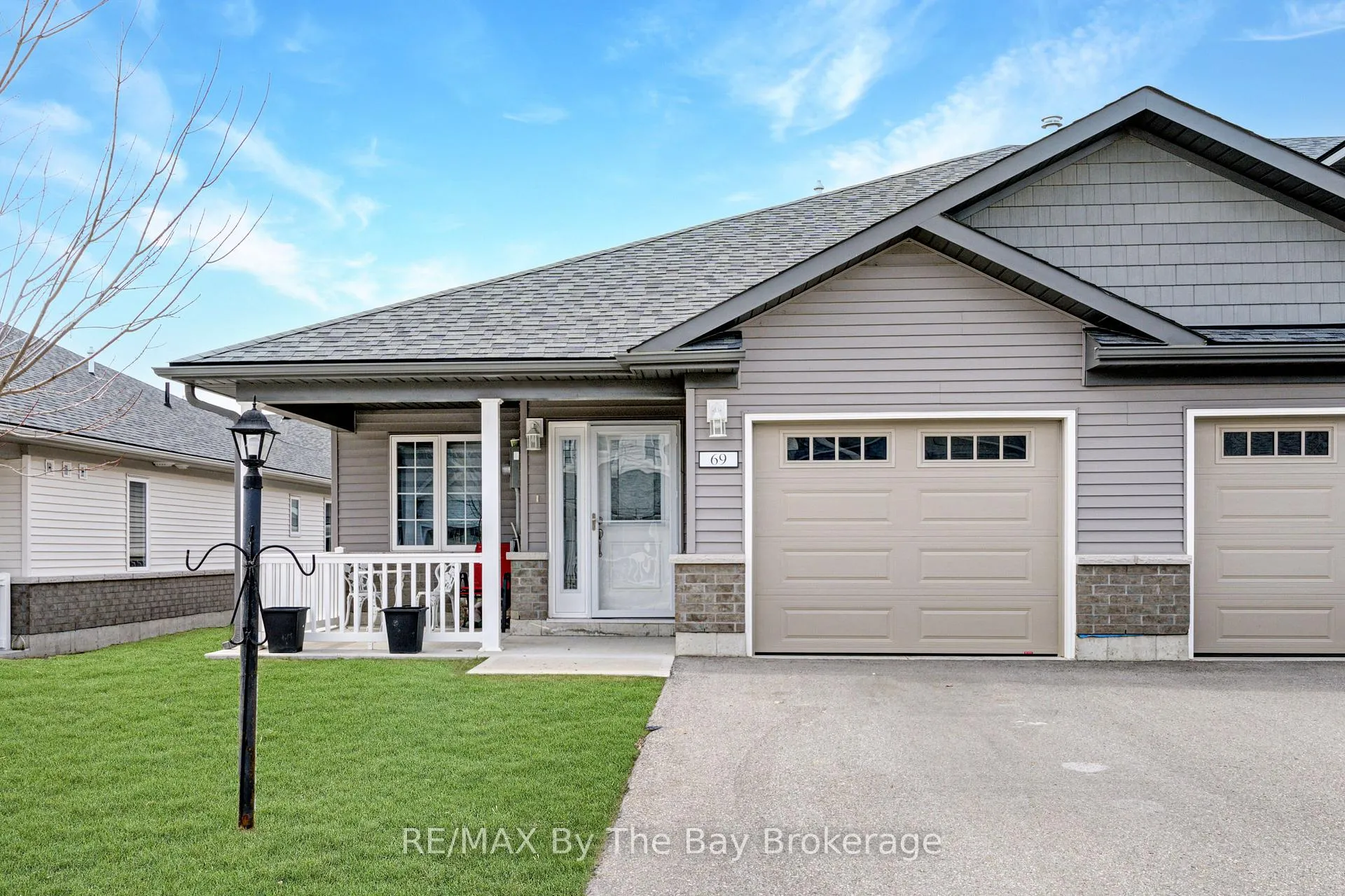 Photo 1 of 69 Ivy Crescent, Wasaga Beach — HOMEH