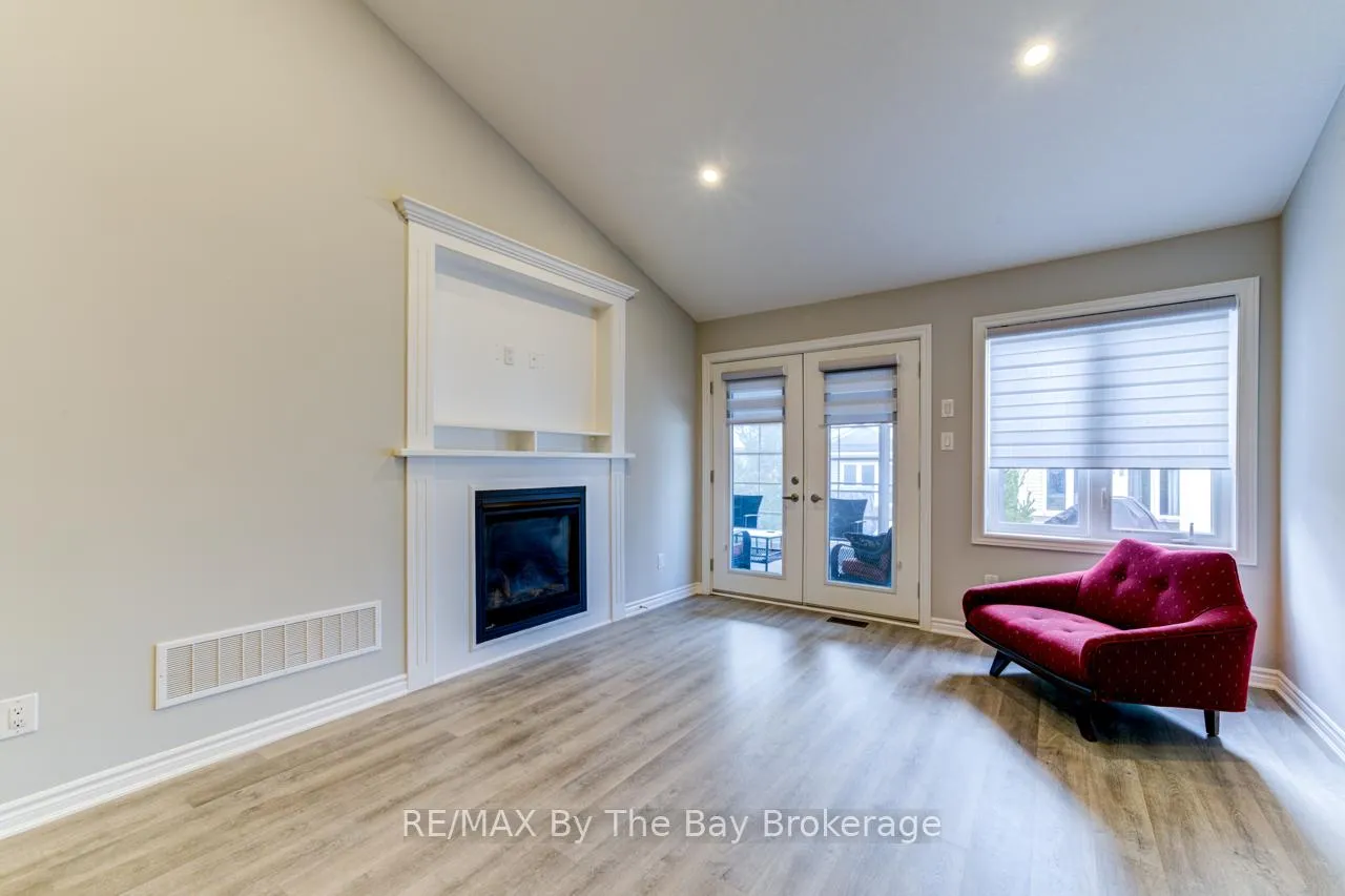 Photo 22 of 69 Ivy Crescent, Wasaga Beach — HOMEH