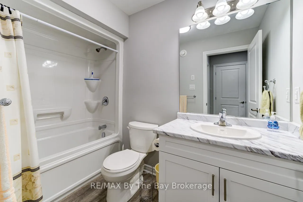 Photo 34 of 69 Ivy Crescent, Wasaga Beach — HOMEH
