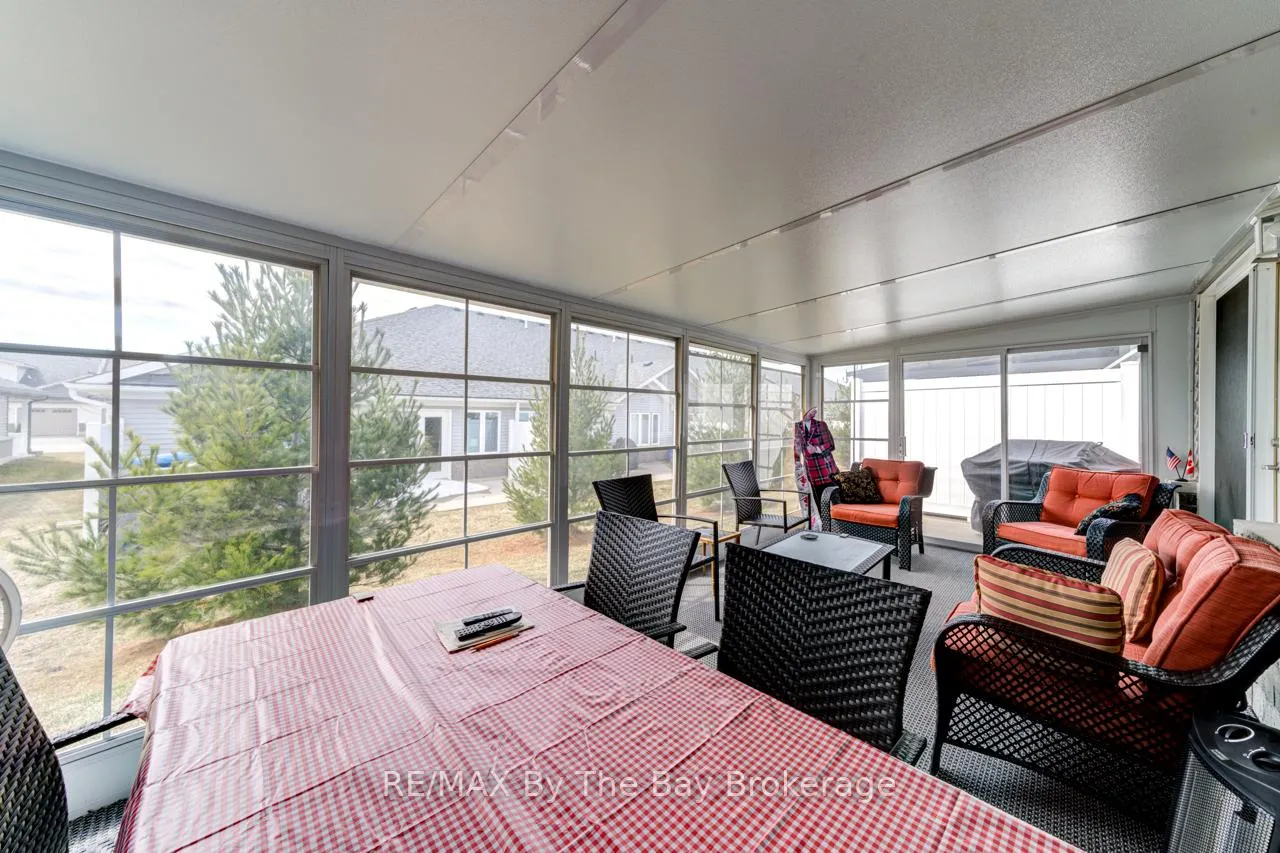 Photo 35 of 69 Ivy Crescent, Wasaga Beach — HOMEH