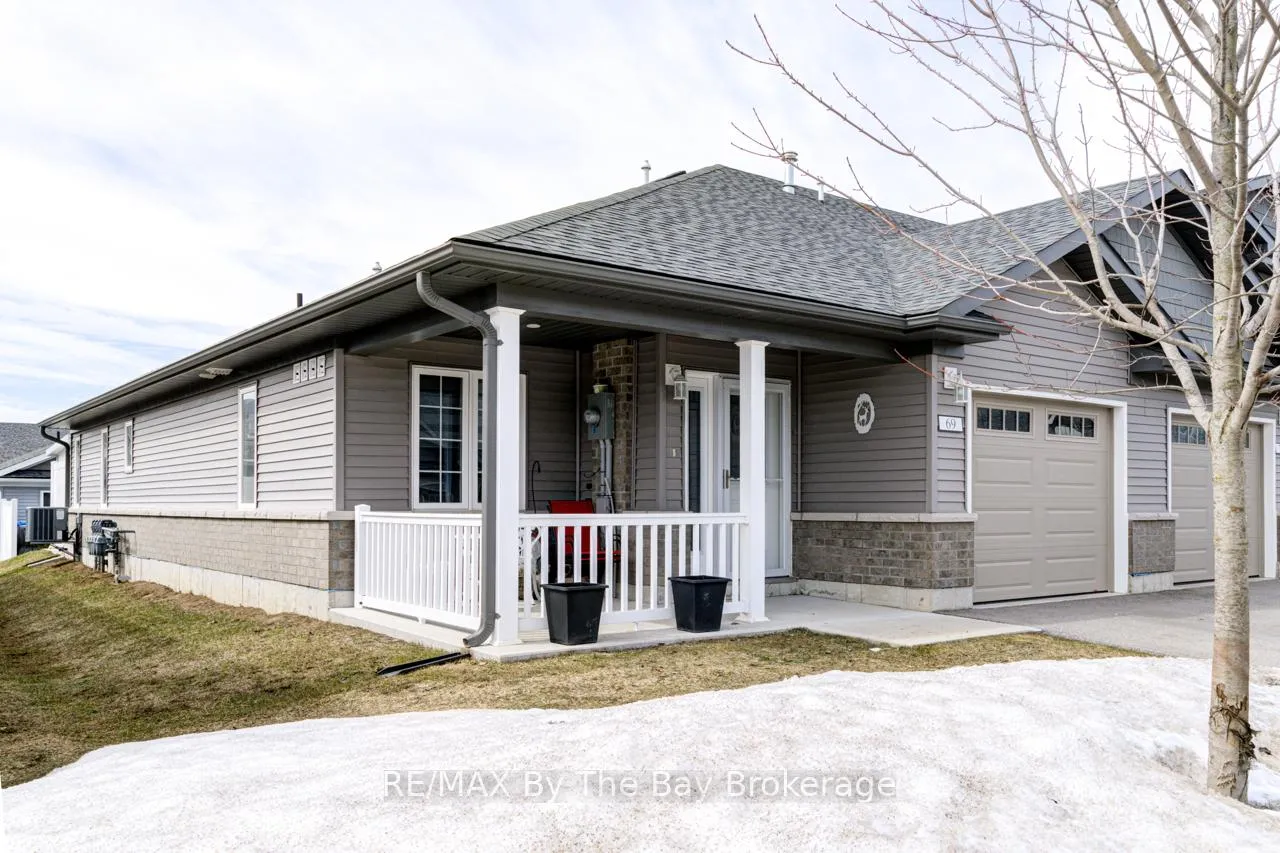 Photo 37 of 69 Ivy Crescent, Wasaga Beach — HOMEH