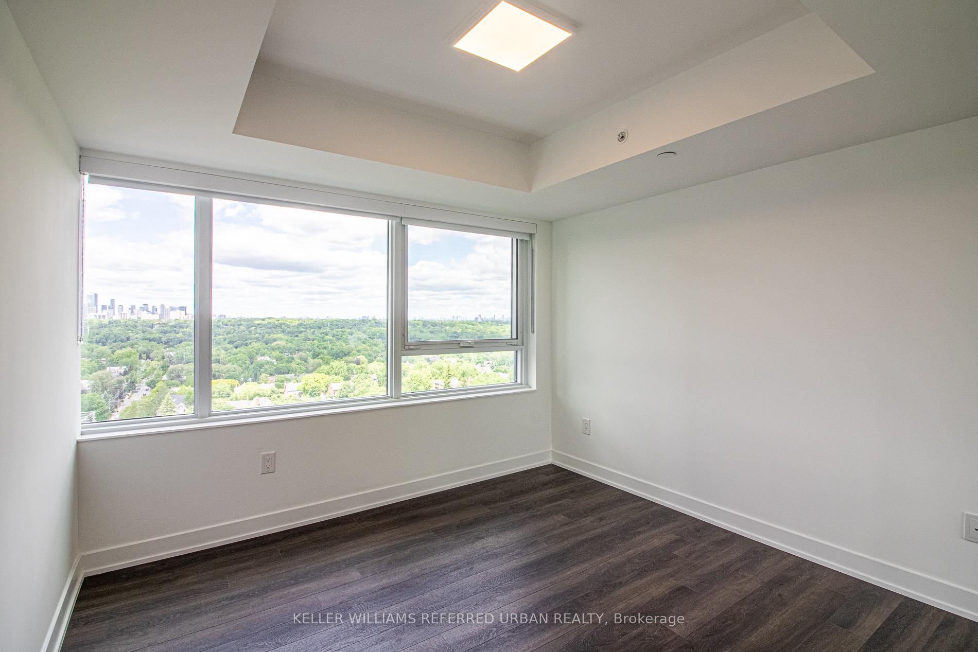 Photo 6 of Unit 2104, 609 Sherbourne Street, Toronto, North St. James Town — HOMEH