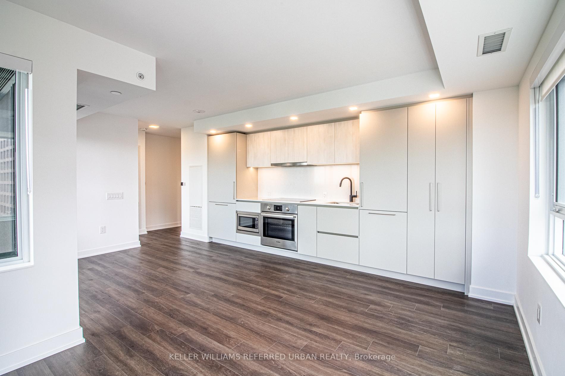 Photo 17 of Unit 2104, 609 Sherbourne Street, Toronto, North St. James Town — HOMEH