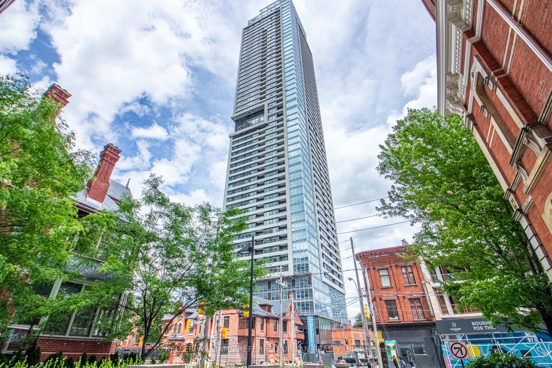 Photo 27 of Unit 2104, 609 Sherbourne Street, Toronto, North St. James Town — HOMEH
