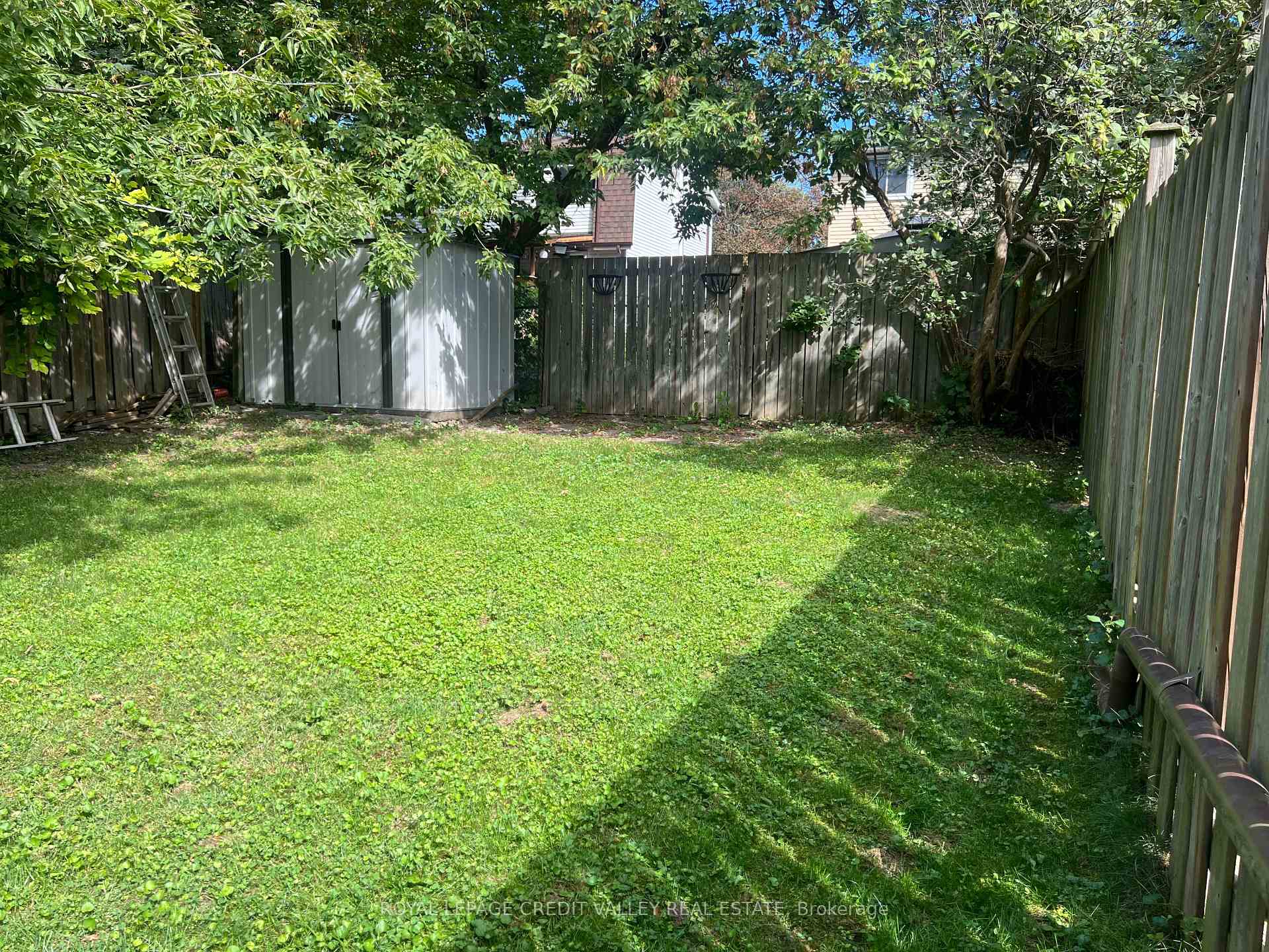 Photo 27 of 531 Camelot Drive, Oshawa, Eastdale — HOMEH