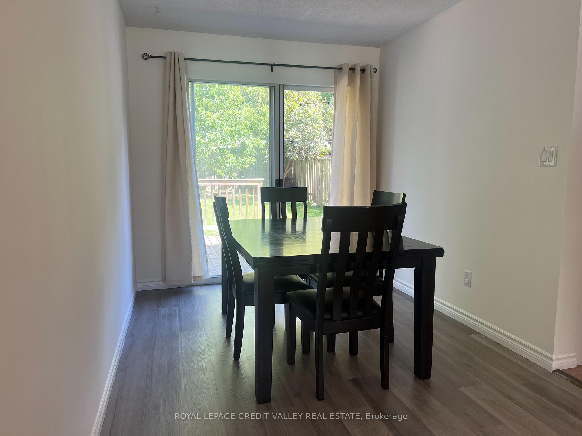 Photo 12 of 531 Camelot Drive, Oshawa, Eastdale — HOMEH