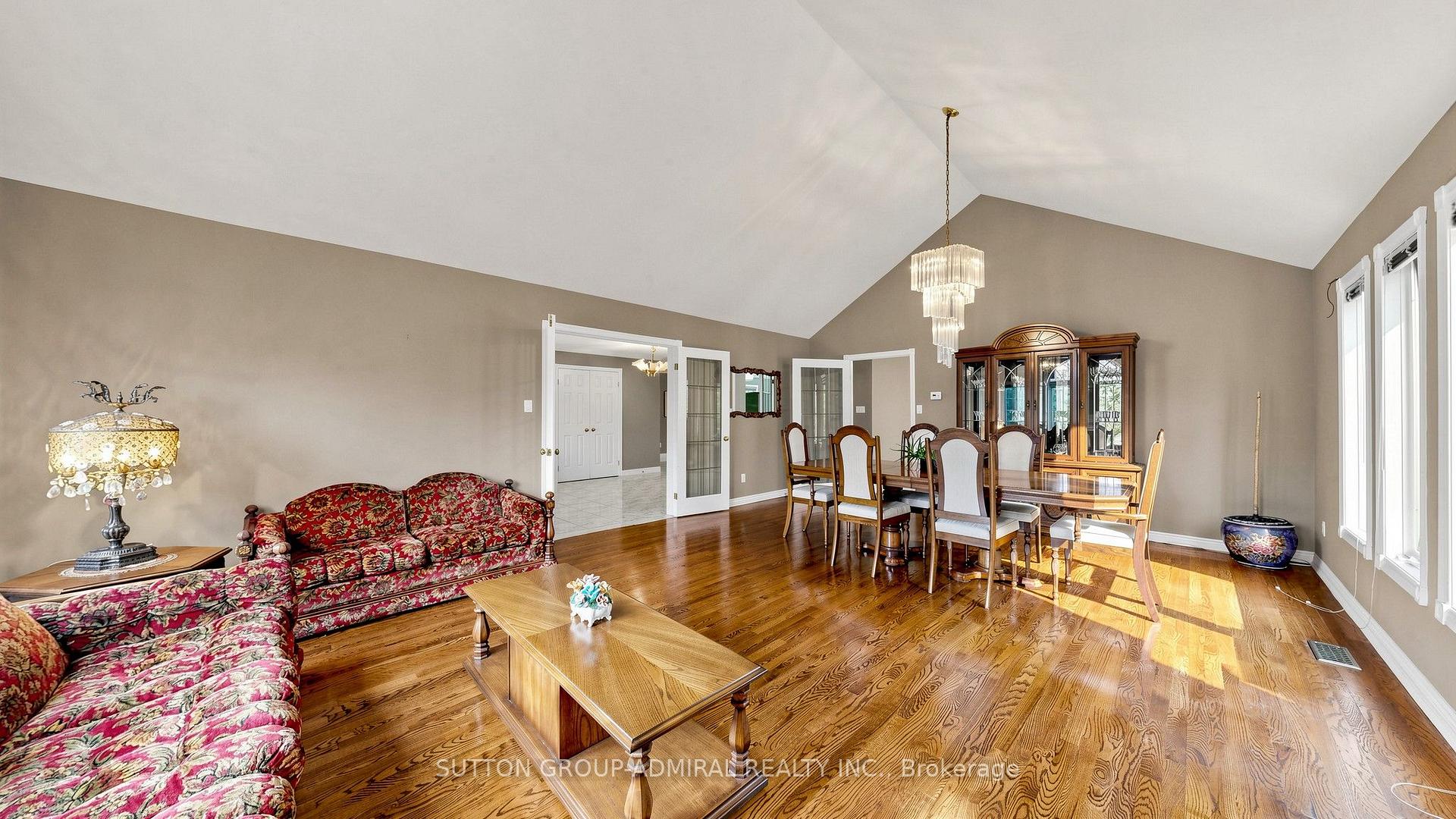 Photo 9 of 41 Captain Armstrong Lane, Markham, Sherwood-Amberglen — HOMEH