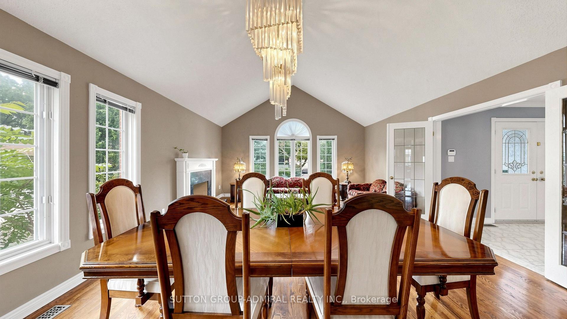Photo 12 of 41 Captain Armstrong Lane, Markham, Sherwood-Amberglen — HOMEH