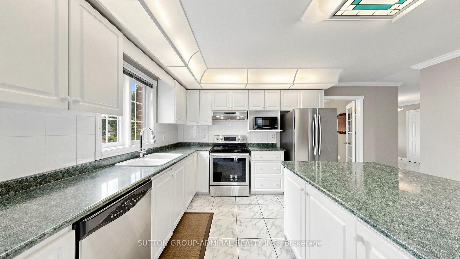 Photo 14 of 41 Captain Armstrong Lane, Markham, Sherwood-Amberglen — HOMEH