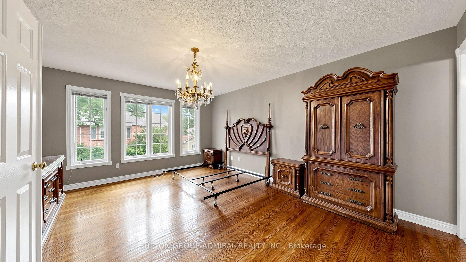 Photo 23 of 41 Captain Armstrong Lane, Markham, Sherwood-Amberglen — HOMEH
