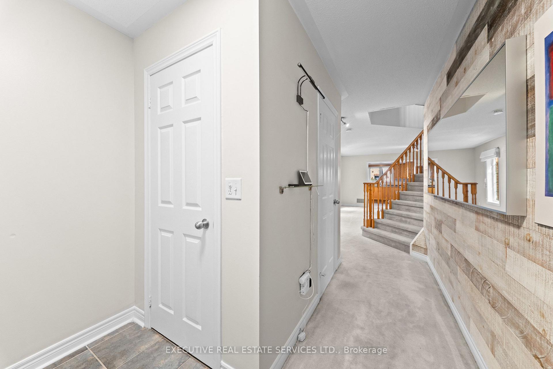 Photo 8 of 56 Samantha Crescent, Brampton, Sandringham-Wellington — HOMEH