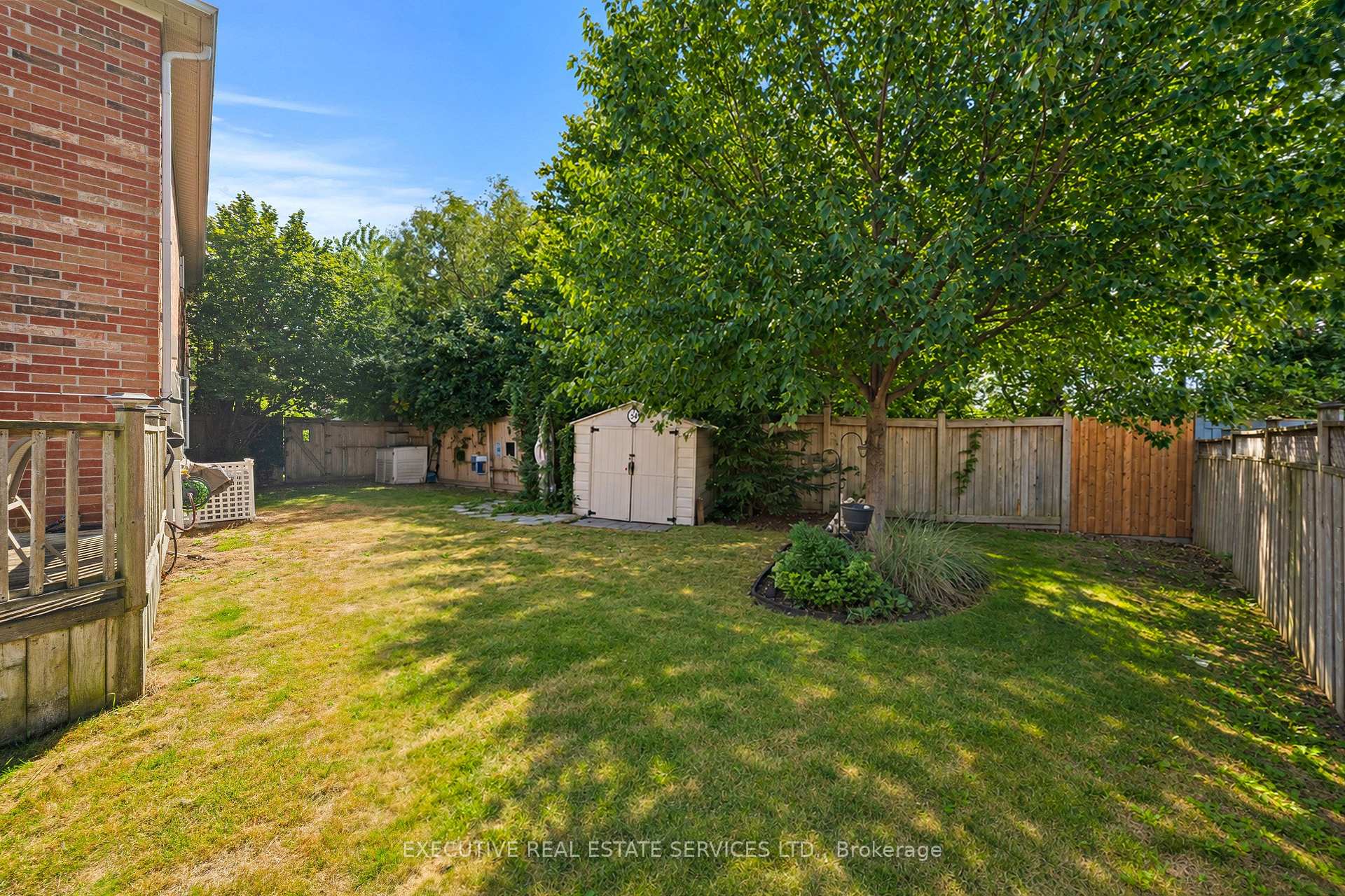Photo 40 of 56 Samantha Crescent, Brampton, Sandringham-Wellington — HOMEH