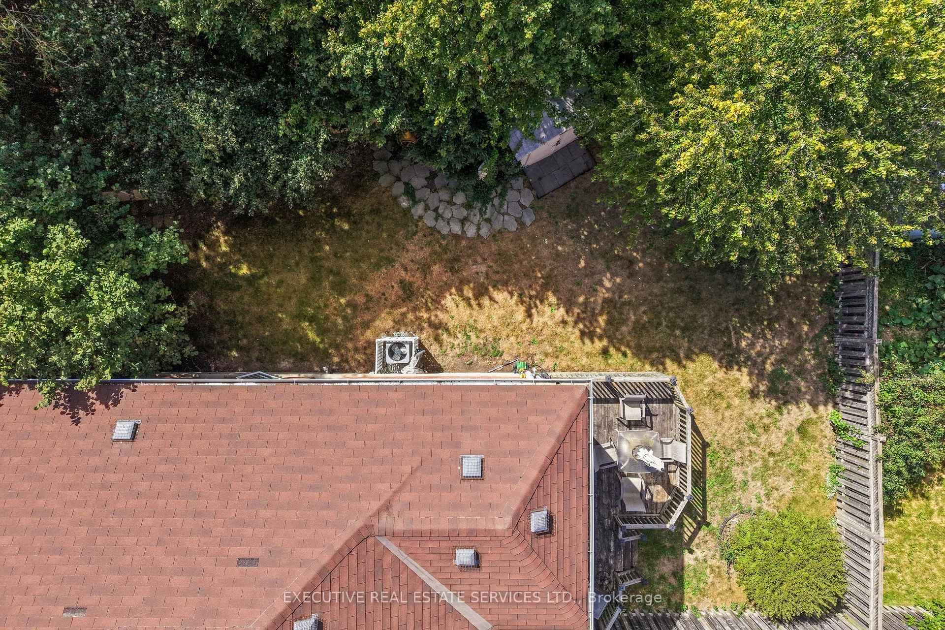 Photo 43 of 56 Samantha Crescent, Brampton, Sandringham-Wellington — HOMEH