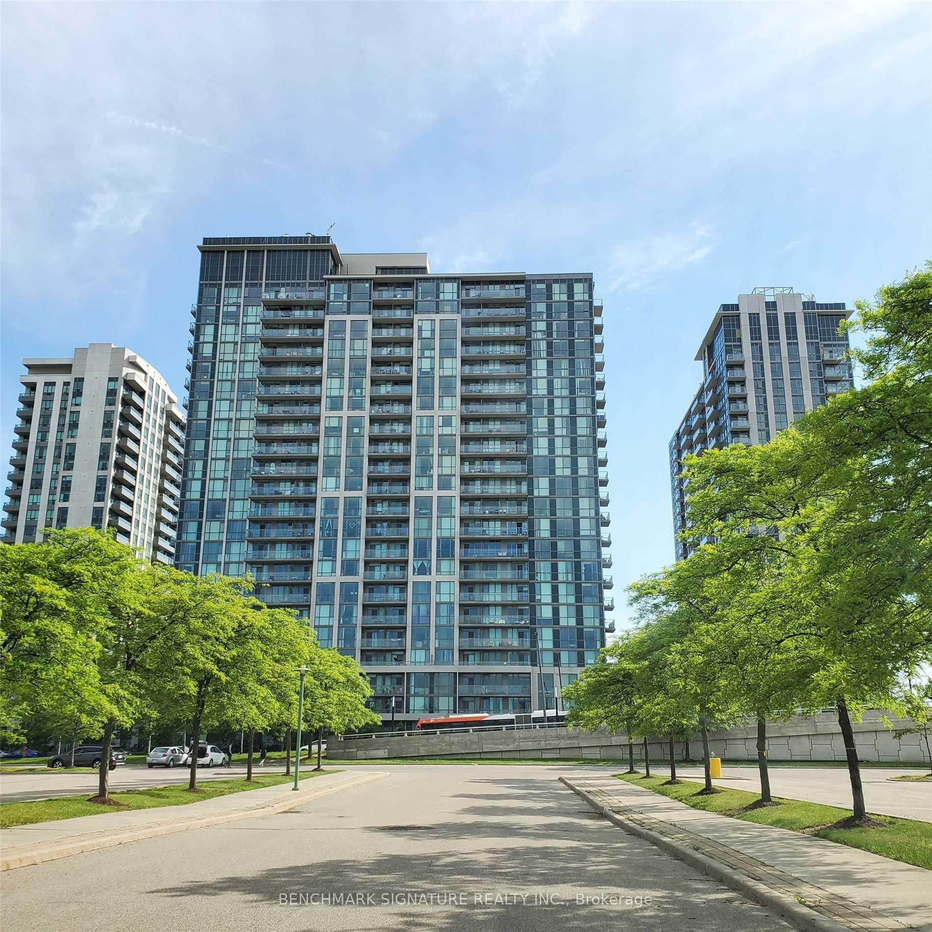 Photo 1 of Unit 217, 339 Rathburn Road W, Mississauga, City Centre — HOMEH