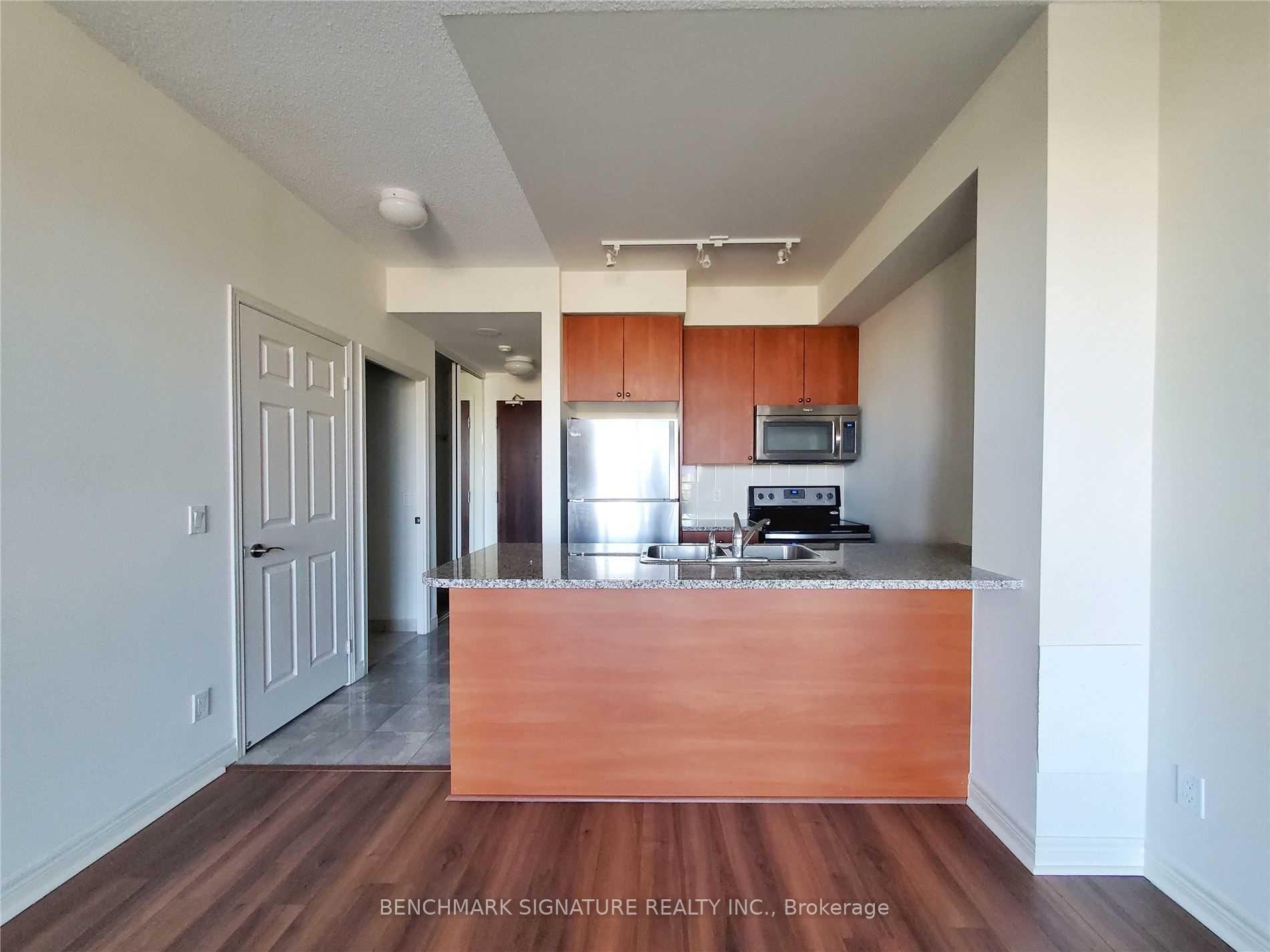 Photo 6 of Unit 217, 339 Rathburn Road W, Mississauga, City Centre — HOMEH