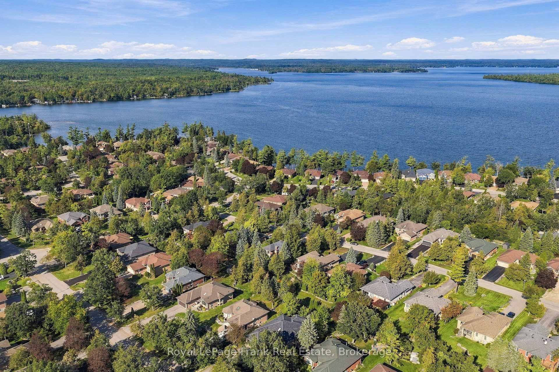 Photo 6 of 3 Ports Drive, Kawartha Lakes, Bobcaygeon — HOMEH