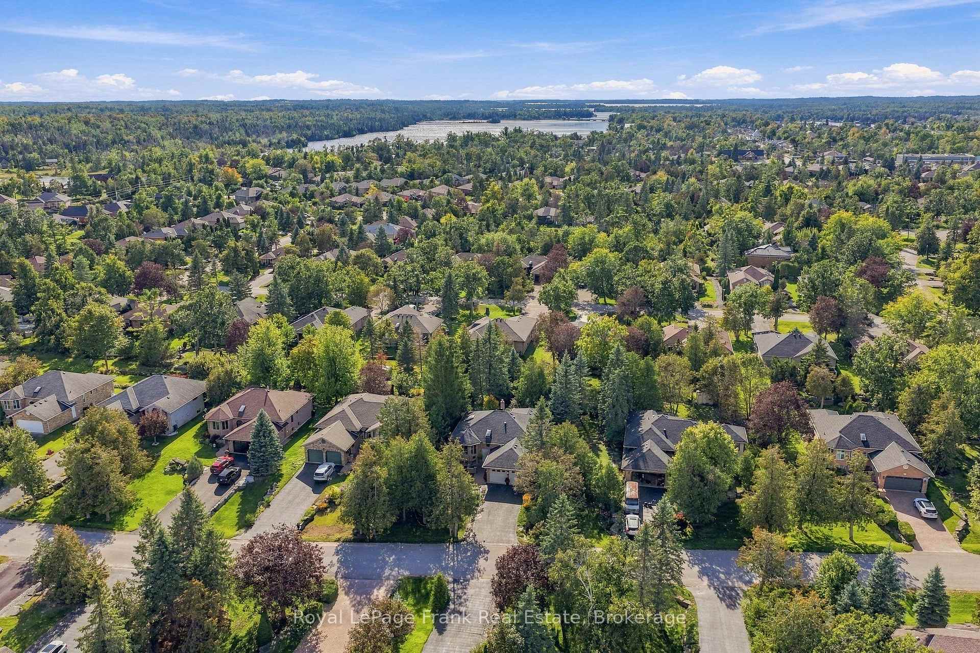 Photo 7 of 3 Ports Drive, Kawartha Lakes, Bobcaygeon — HOMEH