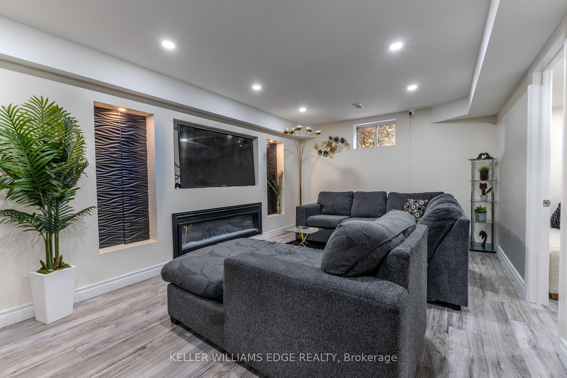 Photo 28 of Unit #25, 120 Vineberg Drive, Hamilton, Chappel — HOMEH