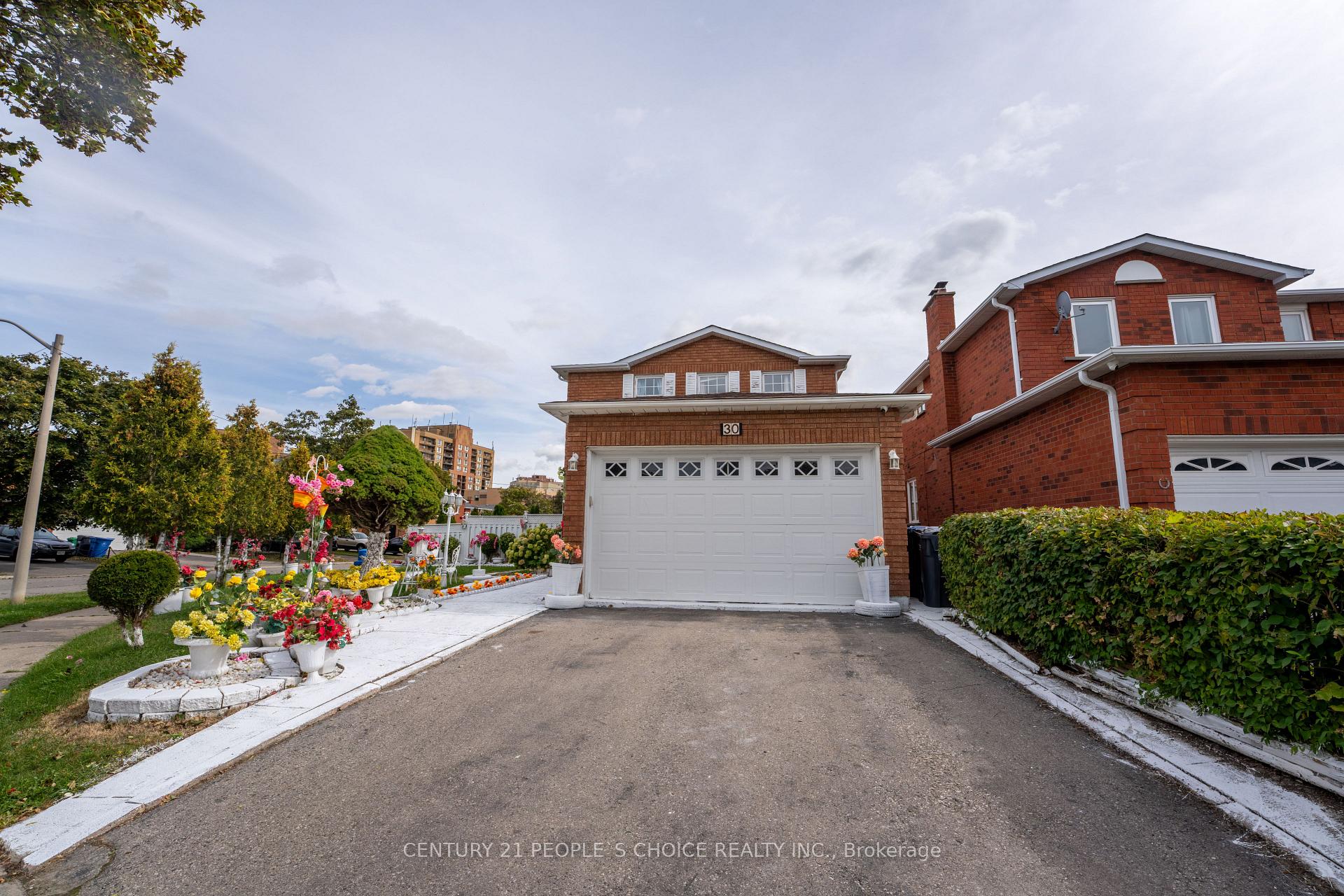 Photo 2 of 30 Daffodil Place, Brampton, Fletcher's Creek South — HOMEH