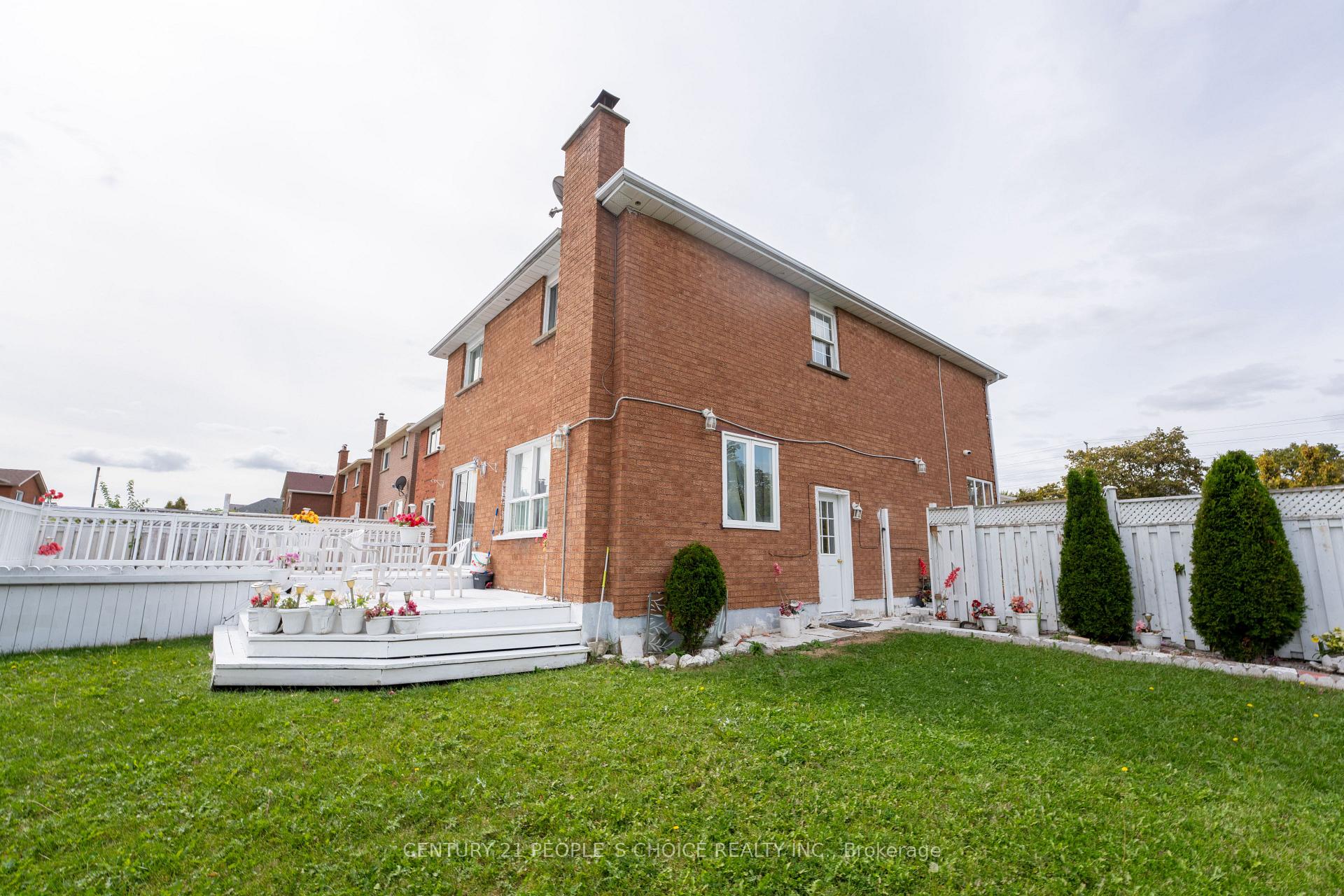 Photo 7 of 30 Daffodil Place, Brampton, Fletcher's Creek South — HOMEH