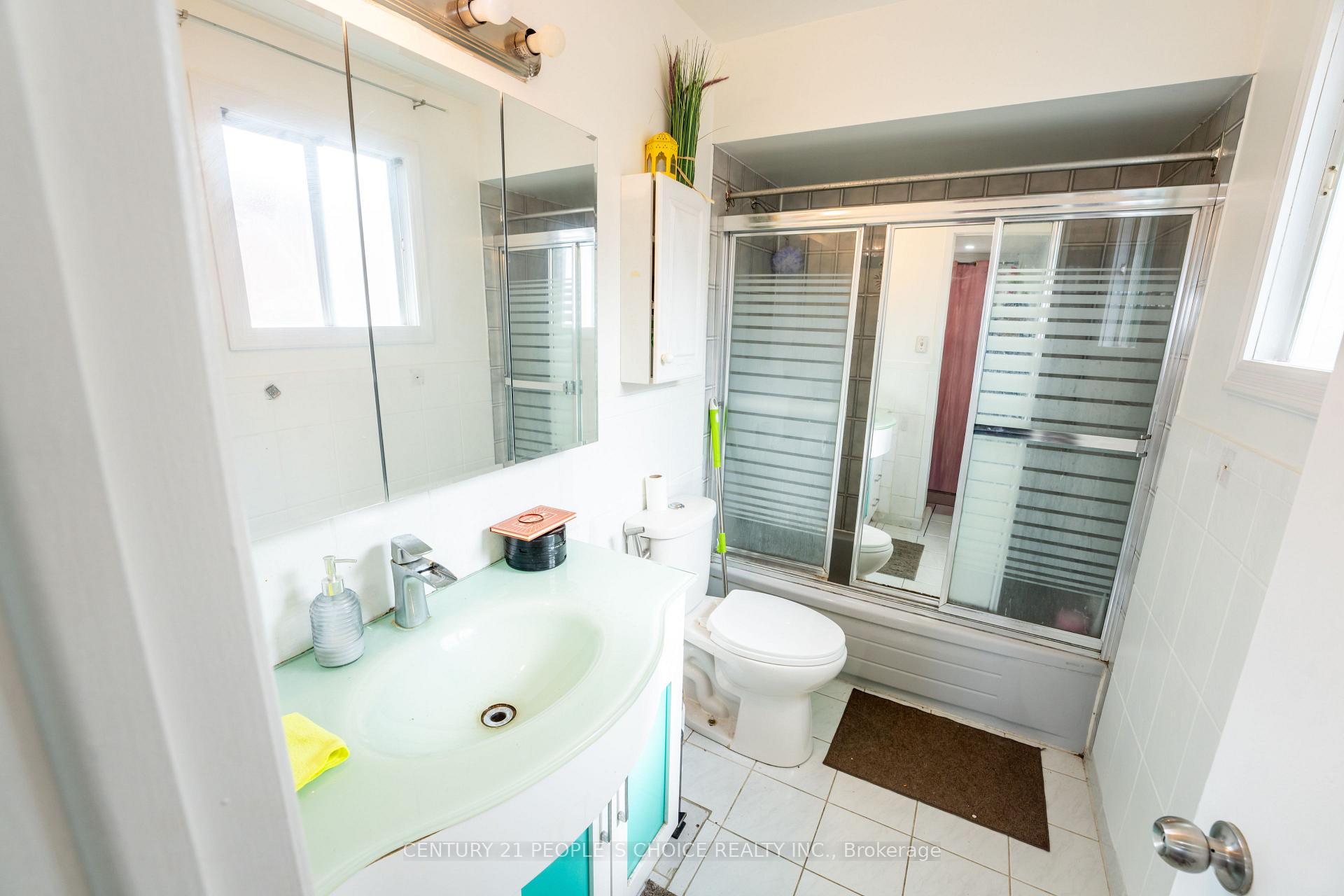 Photo 32 of 30 Daffodil Place, Brampton, Fletcher's Creek South — HOMEH