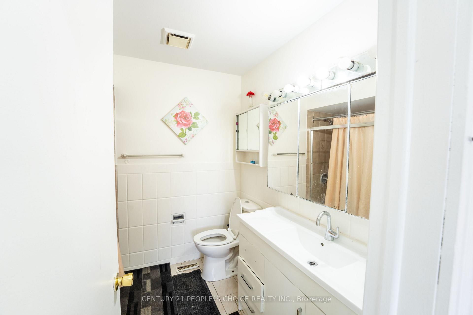 Photo 41 of 30 Daffodil Place, Brampton, Fletcher's Creek South — HOMEH