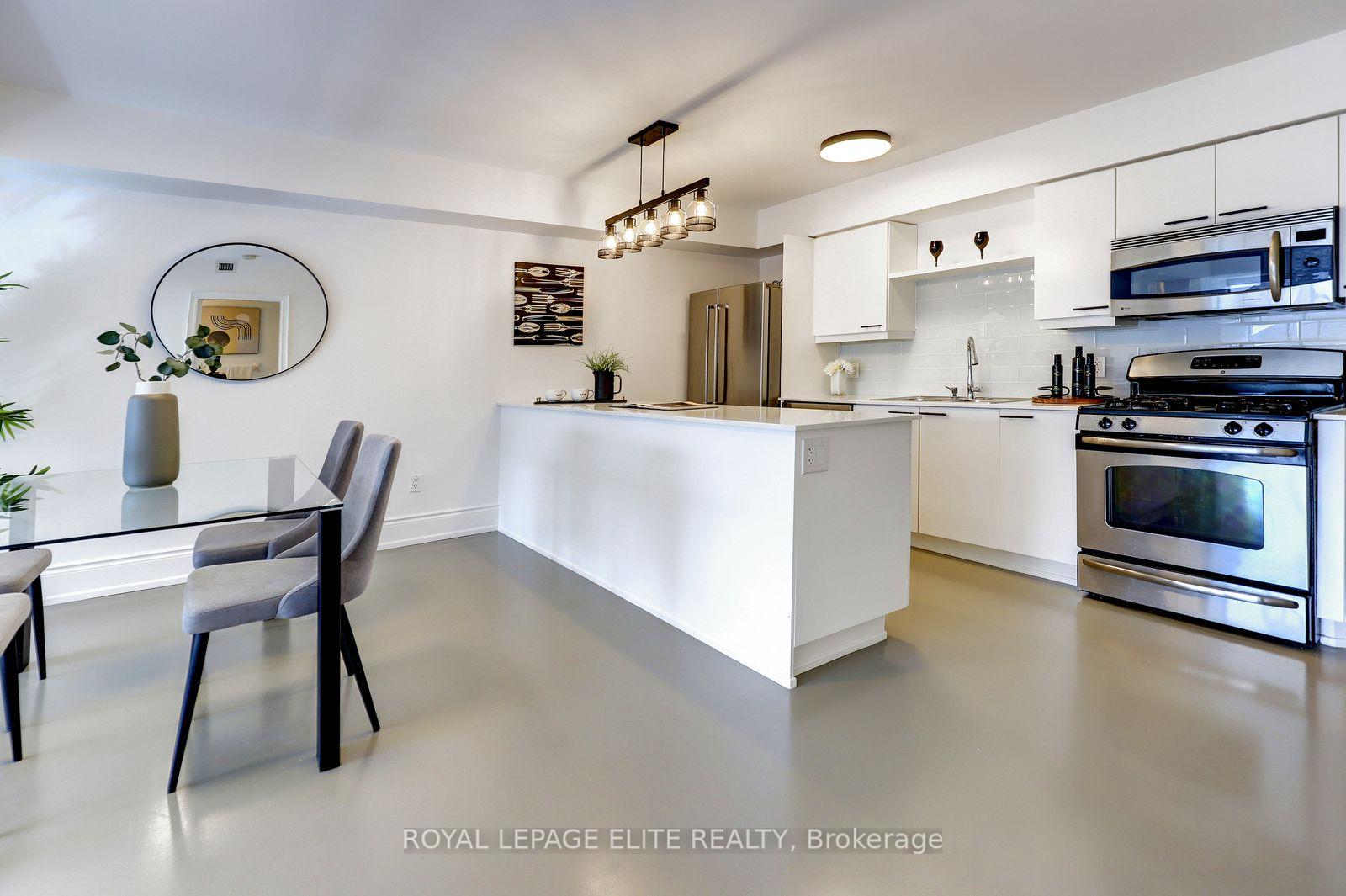 Photo 18 of Unit 405, 437 Roncesvalles Avenue, Toronto, Roncesvalles — HOMEH