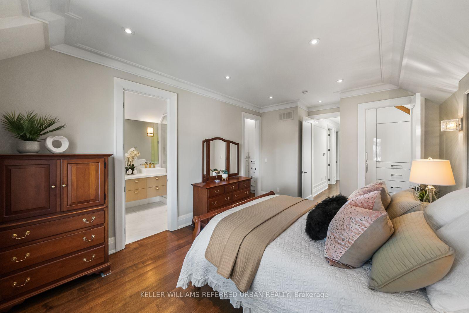 Photo 28 of 32 Cranbrooke Avenue, Toronto, Lawrence Park North — HOMEH