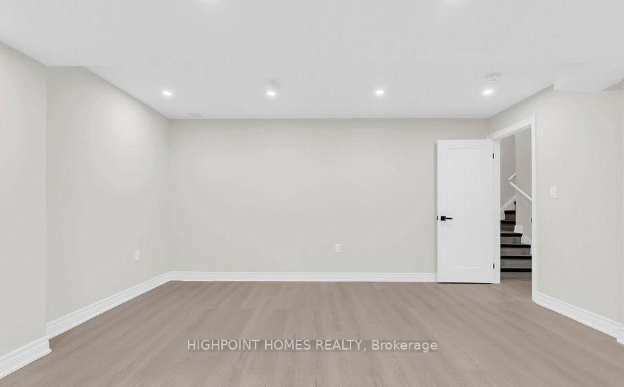 Photo 37 of 865 Riverside Drive, Ajax, Central West — HOMEH