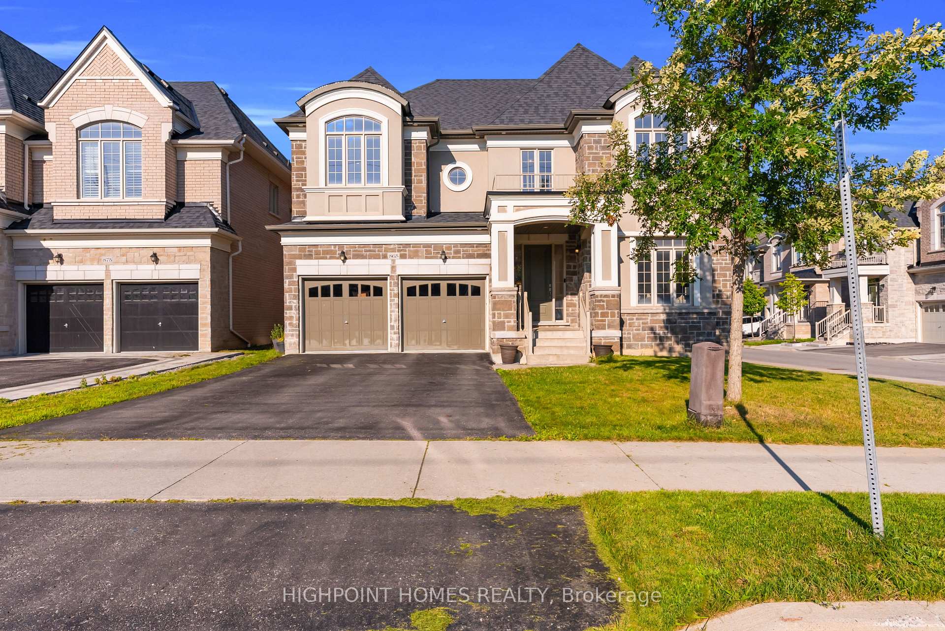 Photo 2 of 865 Riverside Drive, Ajax, Central West — HOMEH