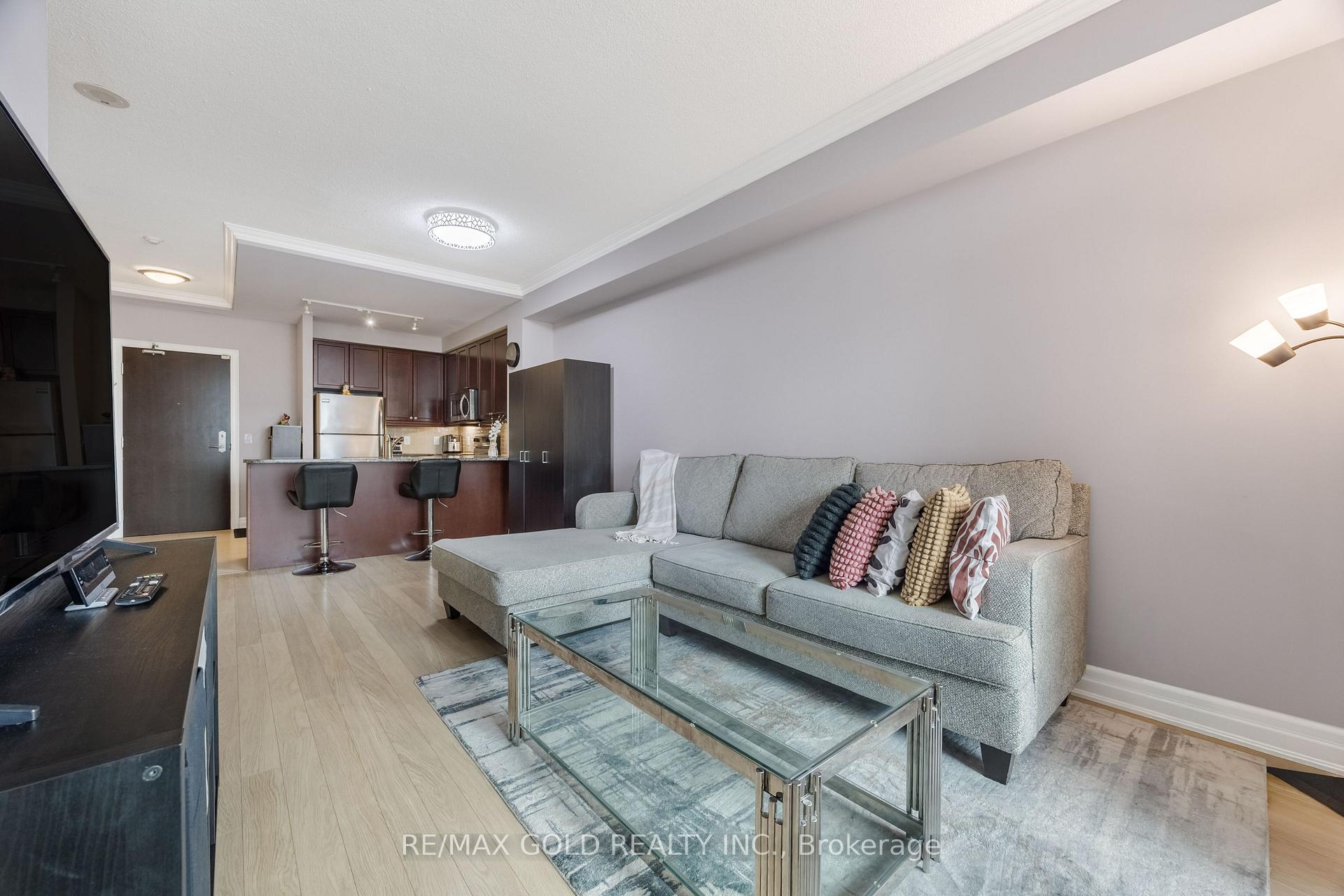 Photo 11 of Unit 2407, 100 John Street, Brampton, Downtown Brampton — HOMEH