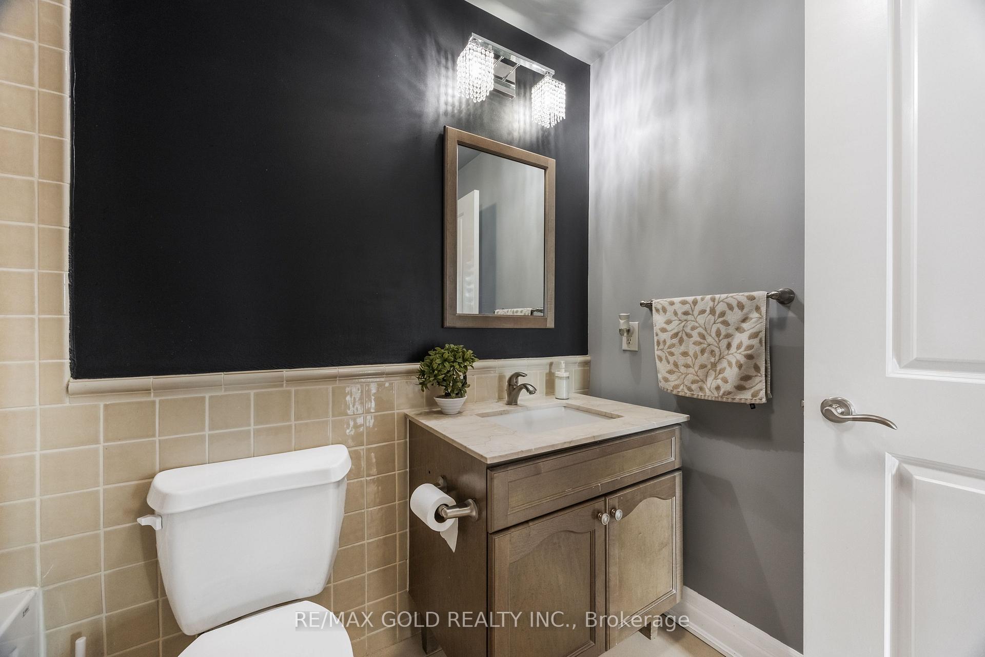 Photo 16 of Unit 2407, 100 John Street, Brampton, Downtown Brampton — HOMEH