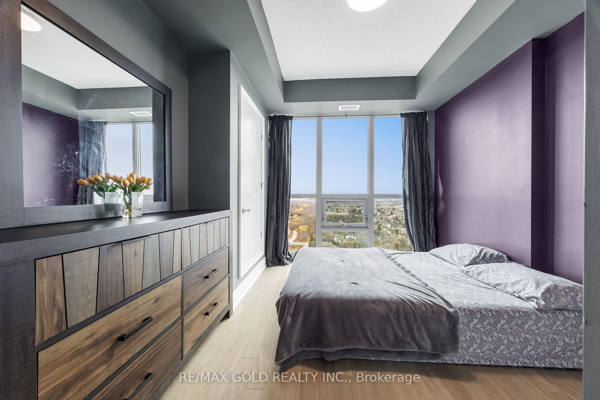 Photo 18 of Unit 2407, 100 John Street, Brampton, Downtown Brampton — HOMEH