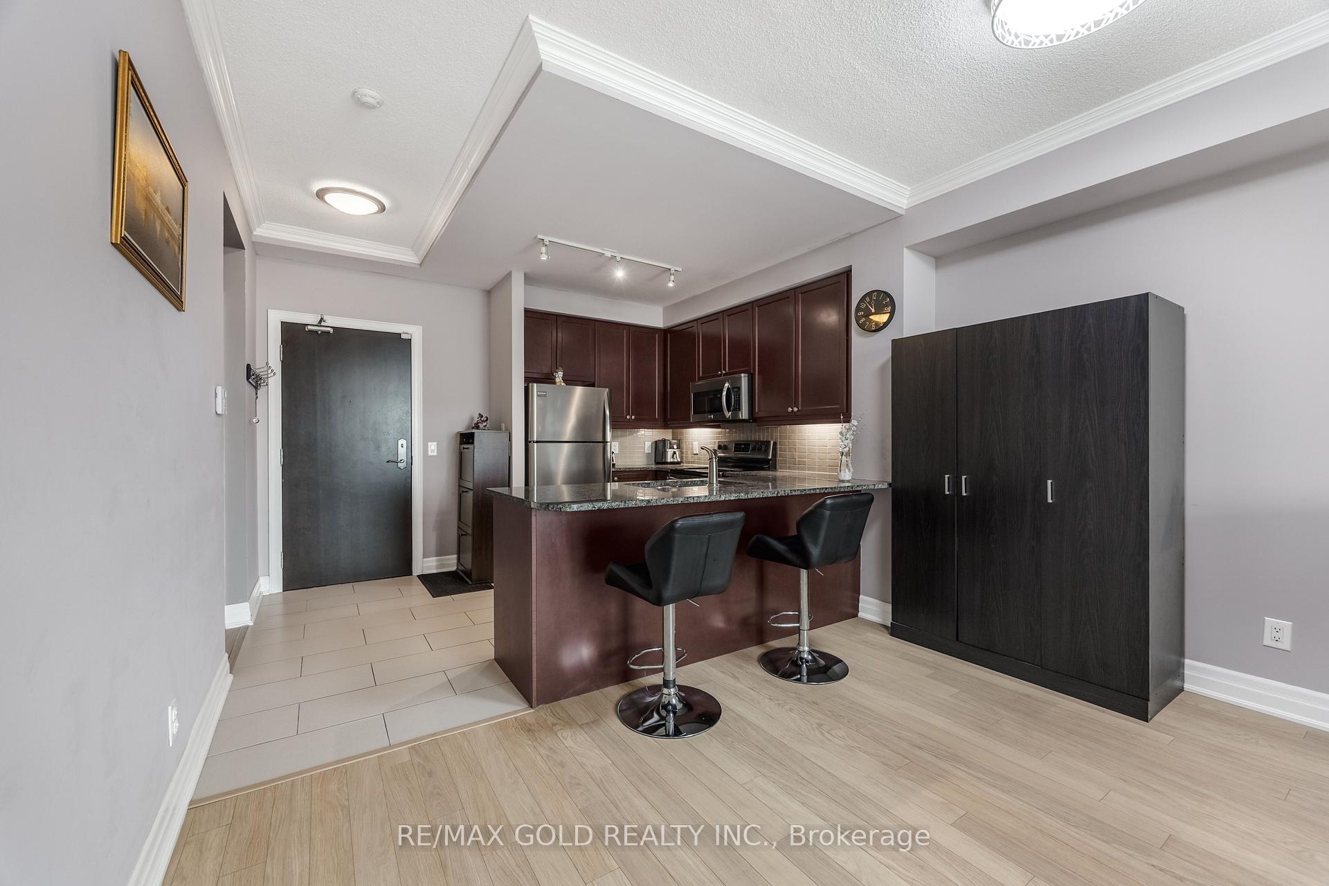 Photo 31 of Unit 2407, 100 John Street, Brampton, Downtown Brampton — HOMEH