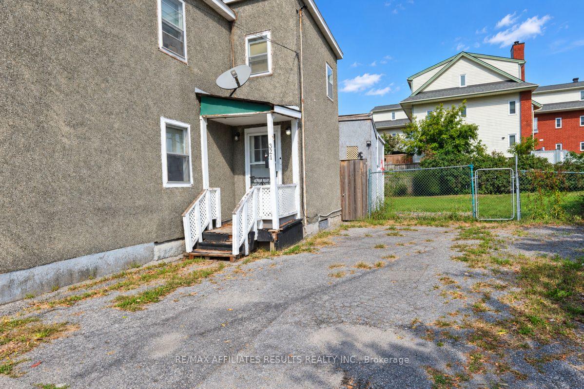 Photo 3 of 321 Savard Avenue, Ottawa, Vanier — HOMEH