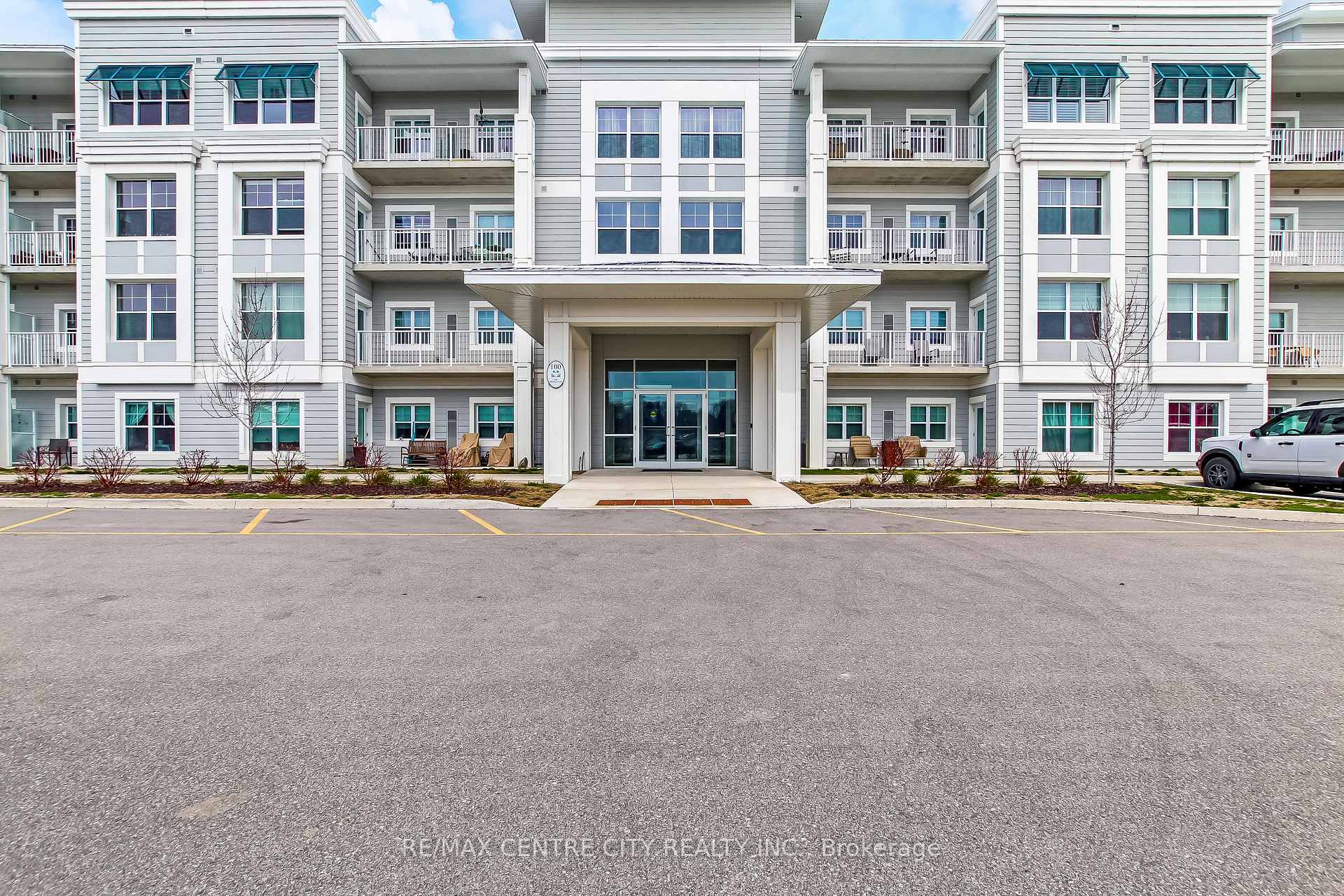 Photo of Unit 311, 100 The Promenade