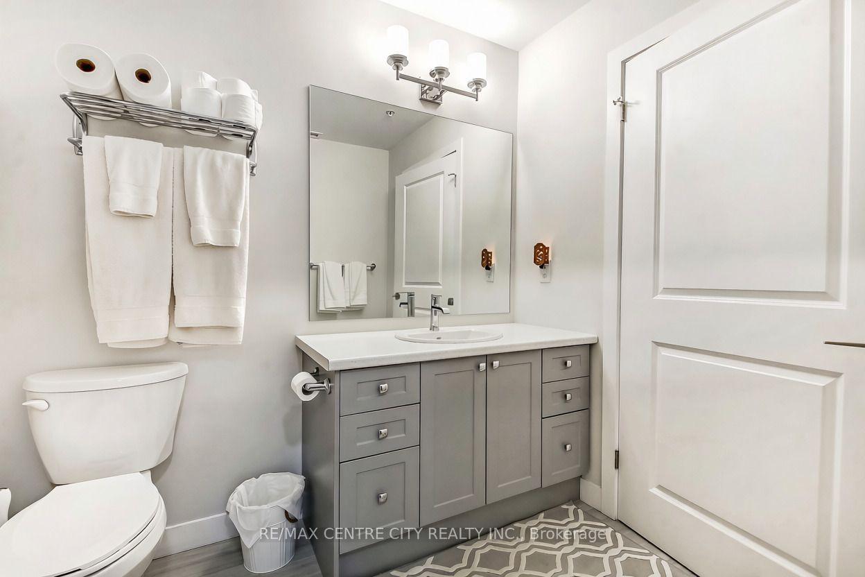 Photo 6 of Unit 311, 100 The Promenade, Central Elgin, Port Stanley — HOMEH