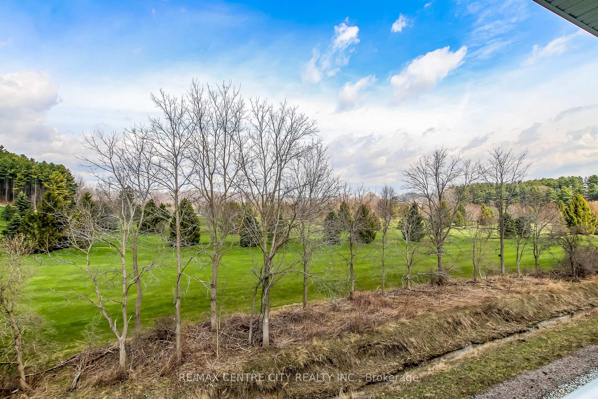Photo 15 of Unit 311, 100 The Promenade, Central Elgin, Port Stanley — HOMEH