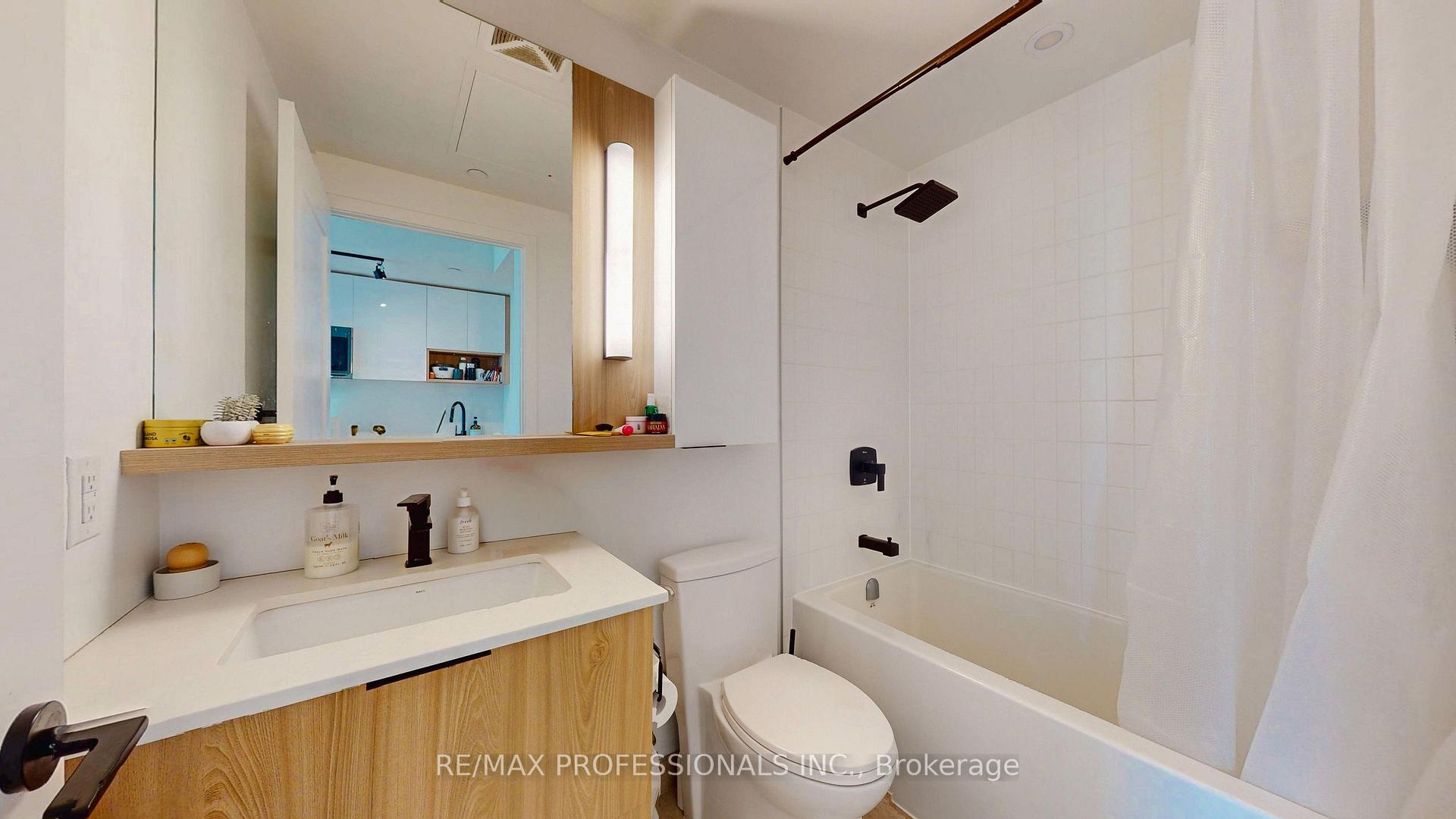 Photo 12 of Unit 3311, 5 Defries Street, Toronto, Regent Park — HOMEH