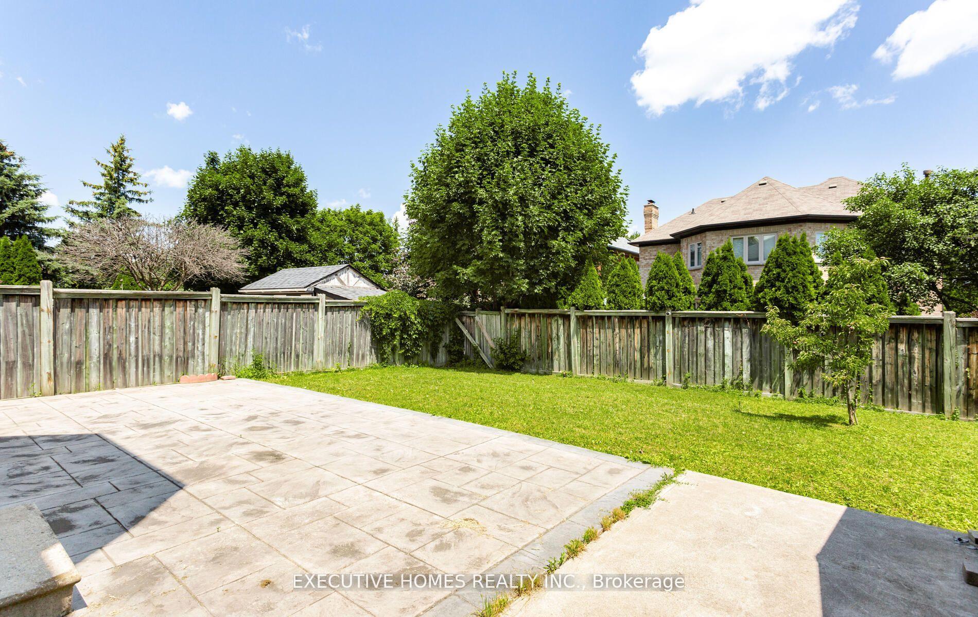 Photo 44 of 5489 Glen Erin Drive, Mississauga, Central Erin Mills — HOMEH