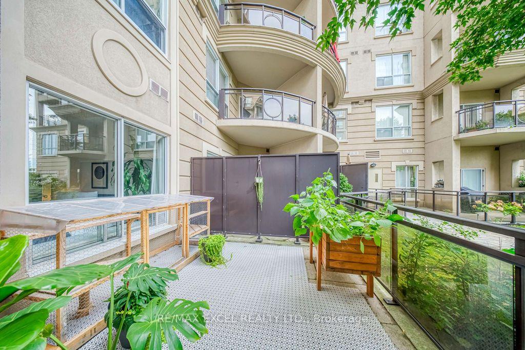 Photo 23 of Unit 102, 8 Maison Parc Court, Vaughan, Lakeview Estates — HOMEH