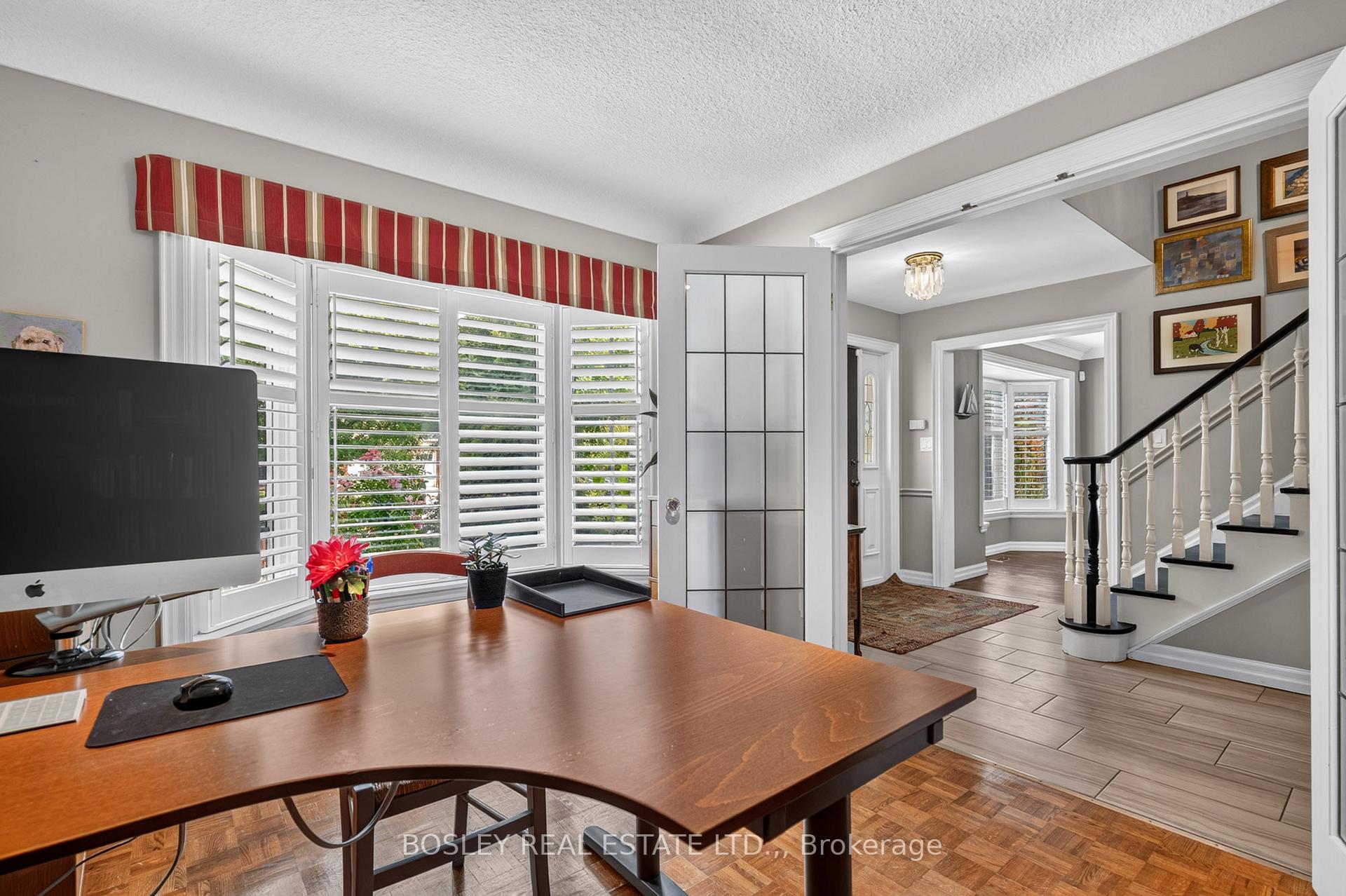 Photo 17 of 28 Arbour Glen Drive, St. Catharines, Grapeview — HOMEH