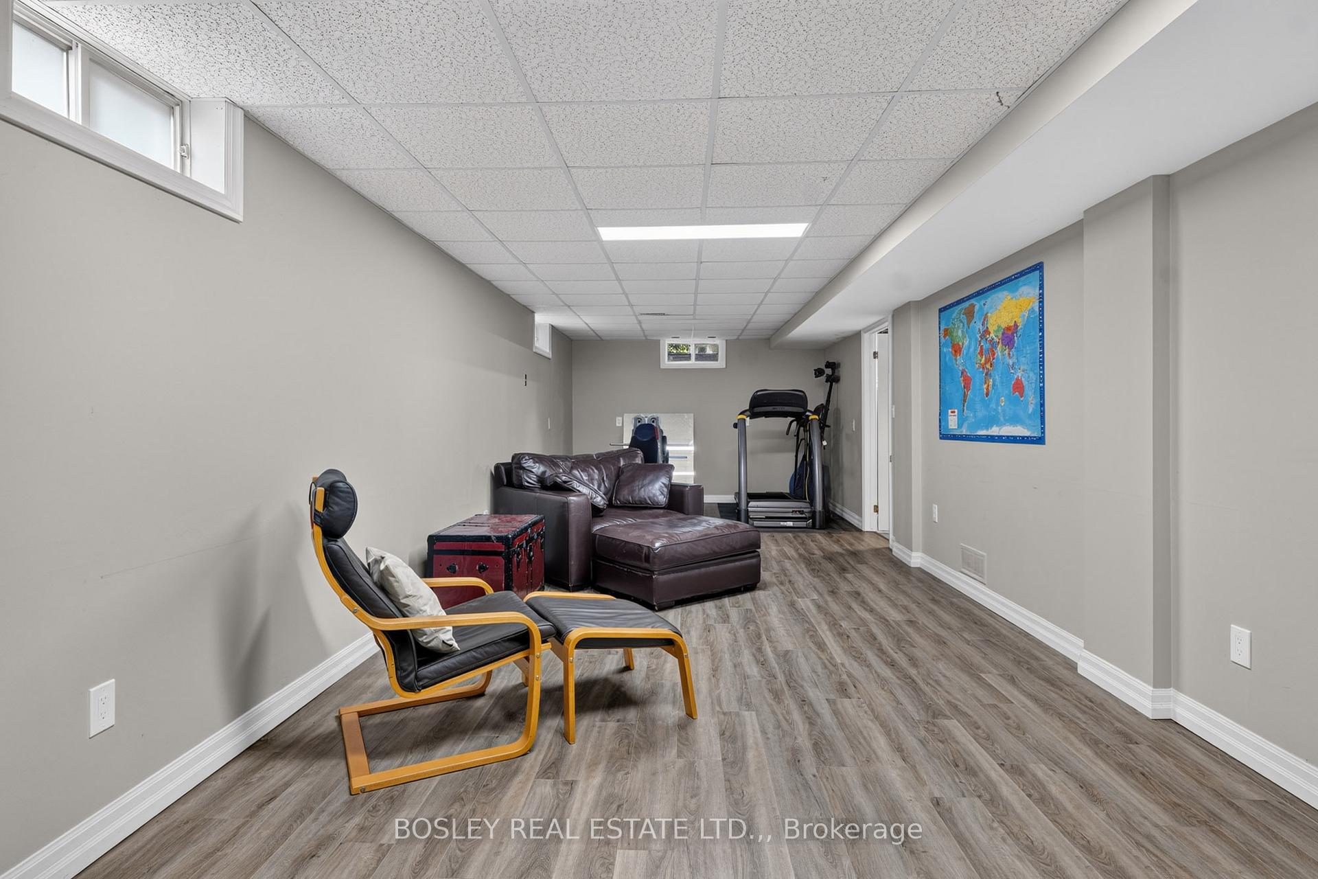 Photo 30 of 28 Arbour Glen Drive, St. Catharines, Grapeview — HOMEH