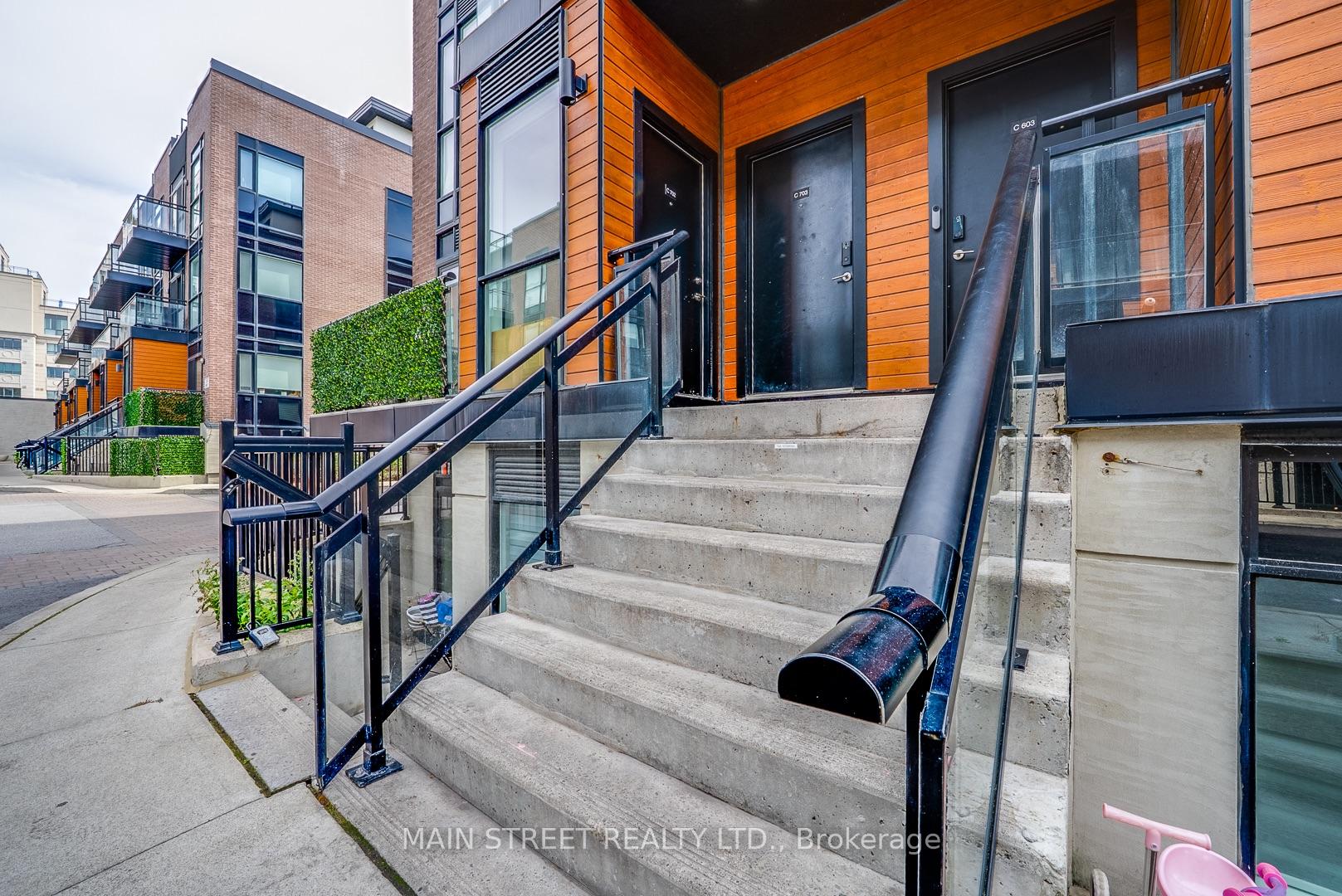 Photo 2 of Unit 702, 5299 Highway 7 Street, Vaughan, Vaughan Grove — HOMEH