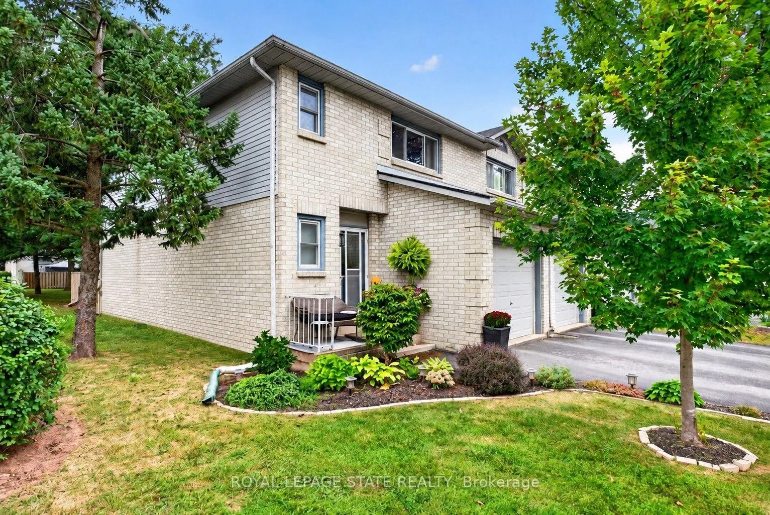Photo of Unit 20, 2 Royalwood Court