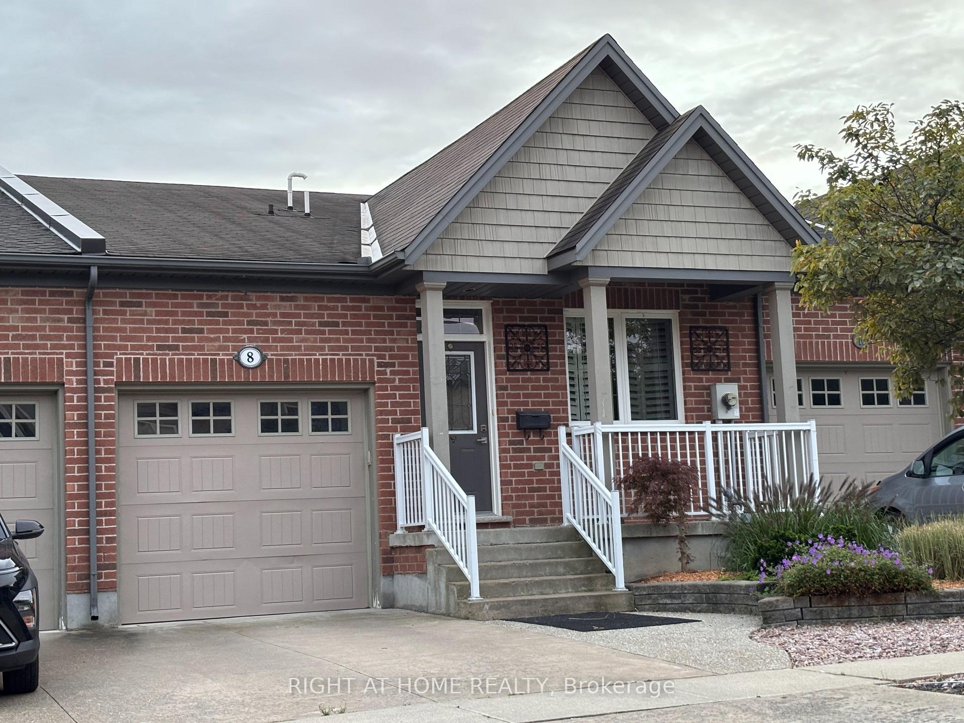 Photo 2 of 8 Glory Hill Road, St. Catharines, Oakdale — HOMEH