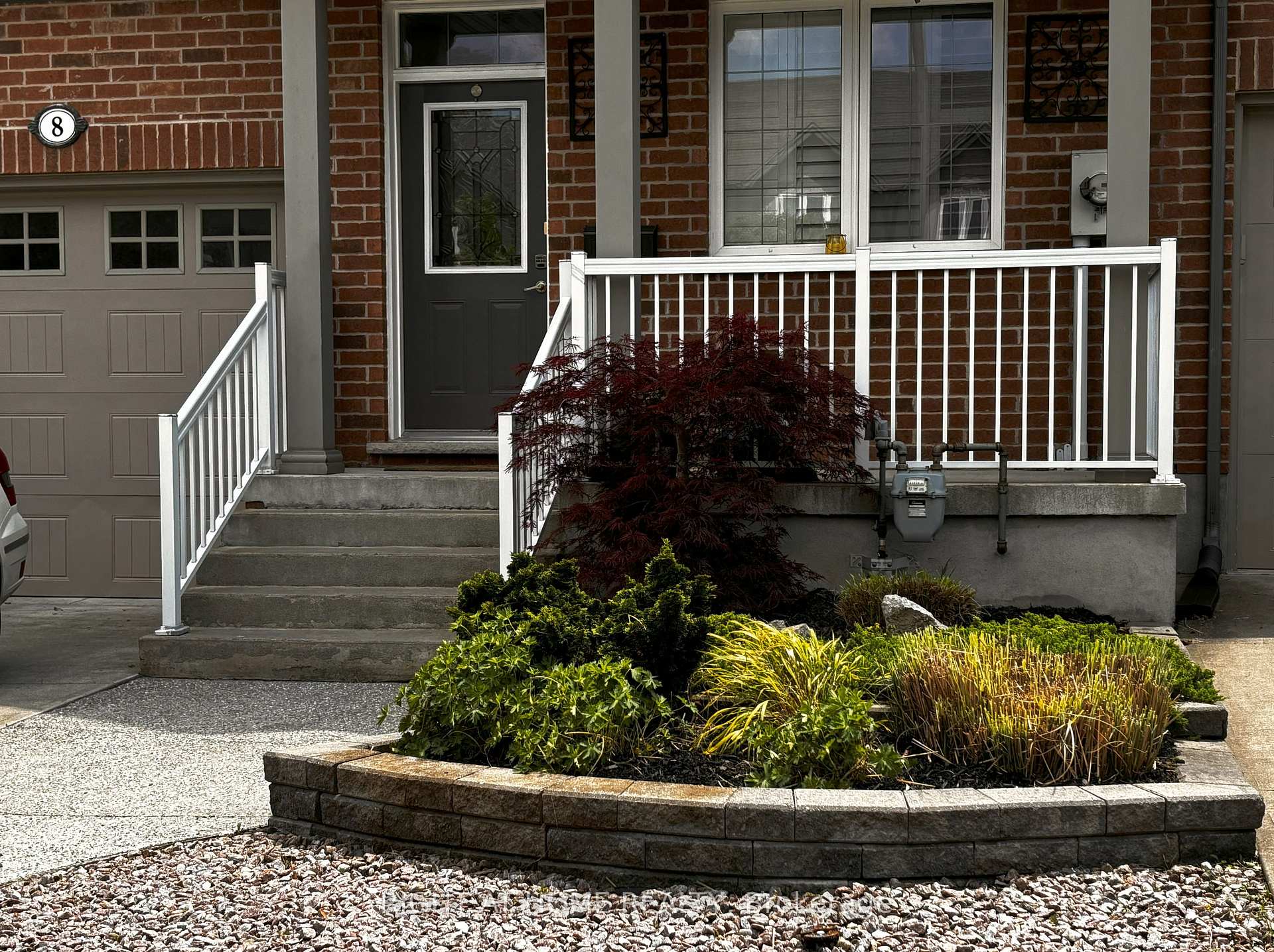 Photo 3 of 8 Glory Hill Road, St. Catharines, Oakdale — HOMEH