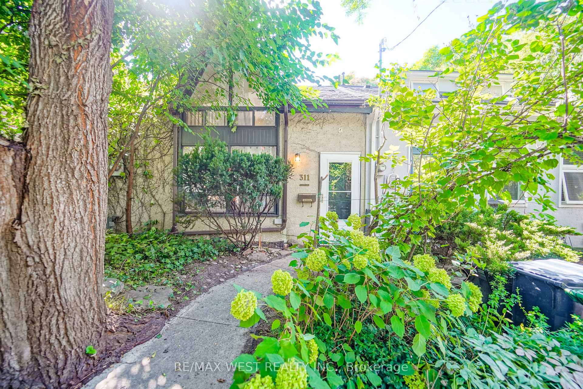 Photo 1 of 311 Wellesley Street E, Toronto, Cabbagetown-South St. James Town — HOMEH